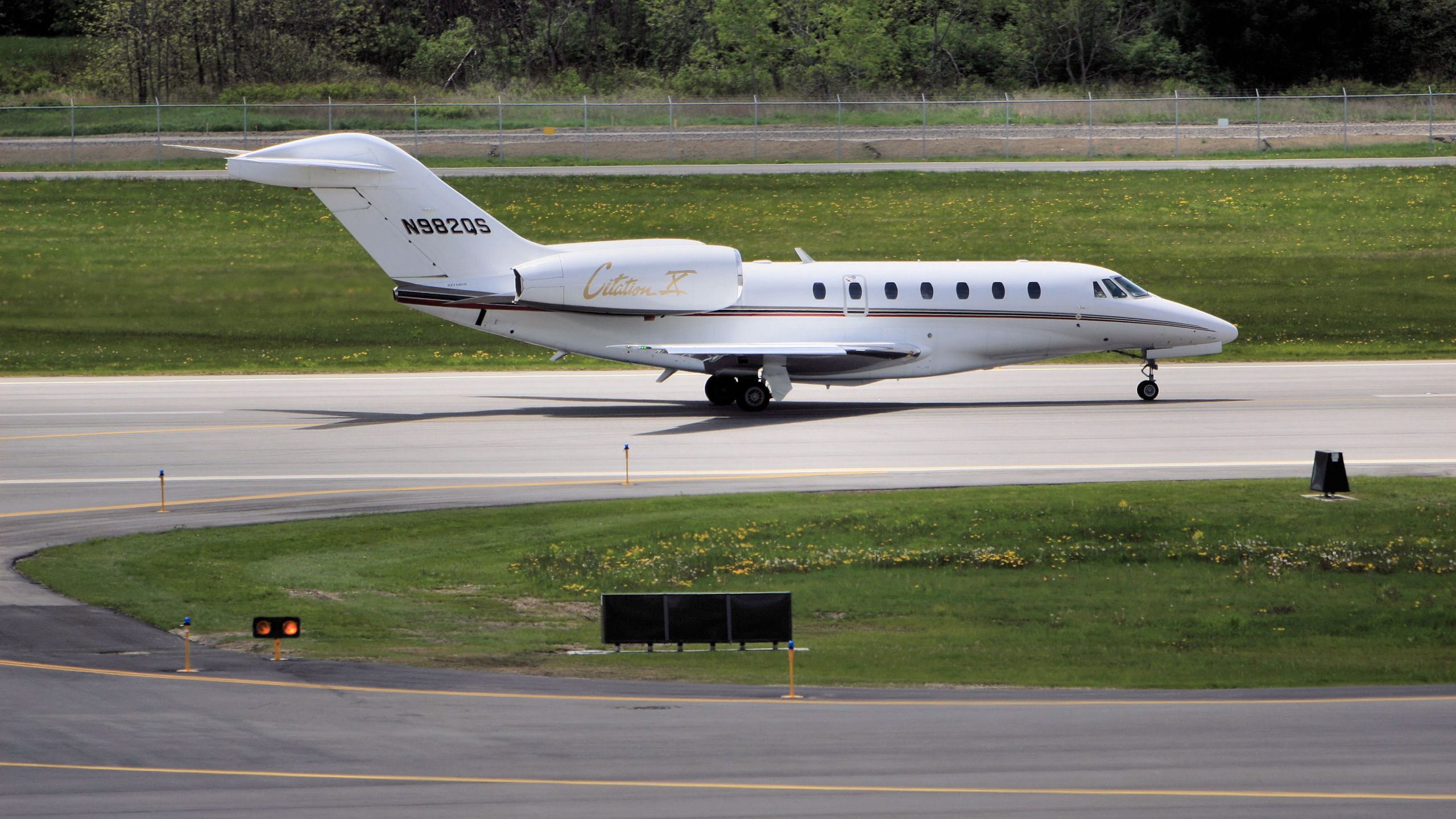 プライベートジェットアップグレード：セスナの引用xインテリアリフレッシュオプション