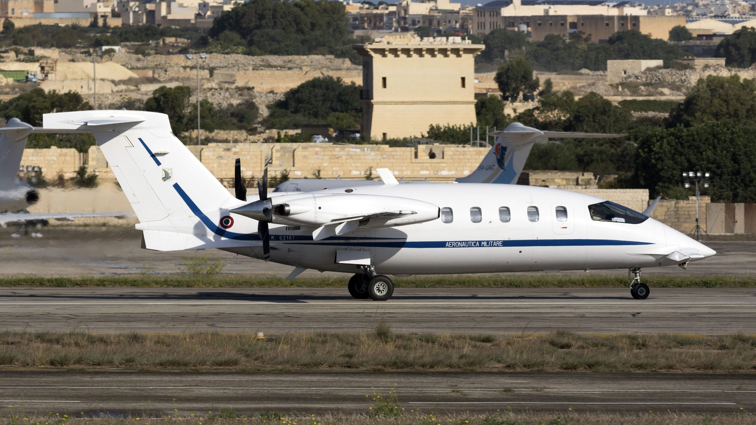 Baykarは、Piaggio Aerospaceを購入するイタリア当局から許可を受けています