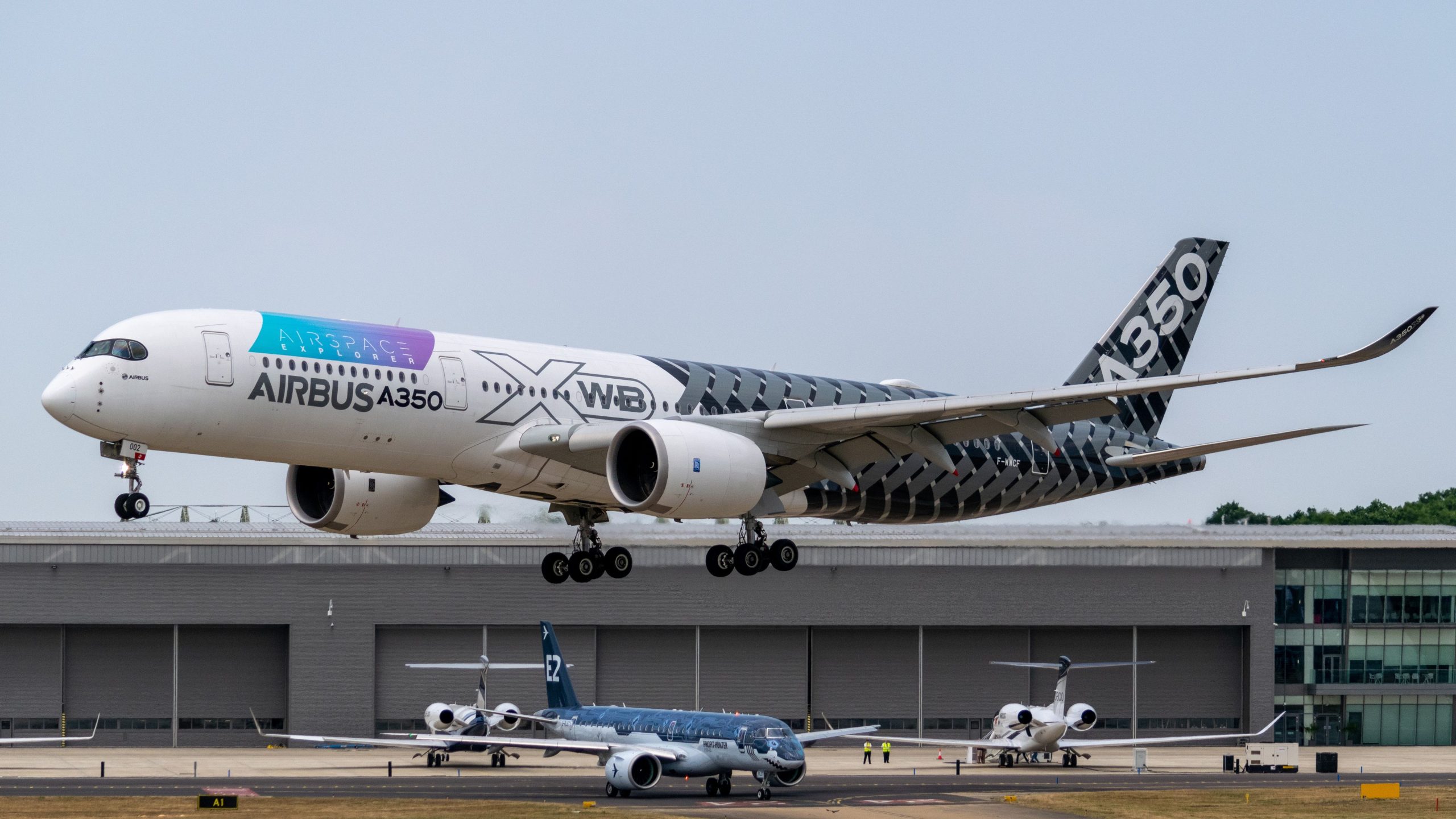 Abra Groupは、5エアバス350-900のためにMOUで国際的なロングホール艦隊を拡大します