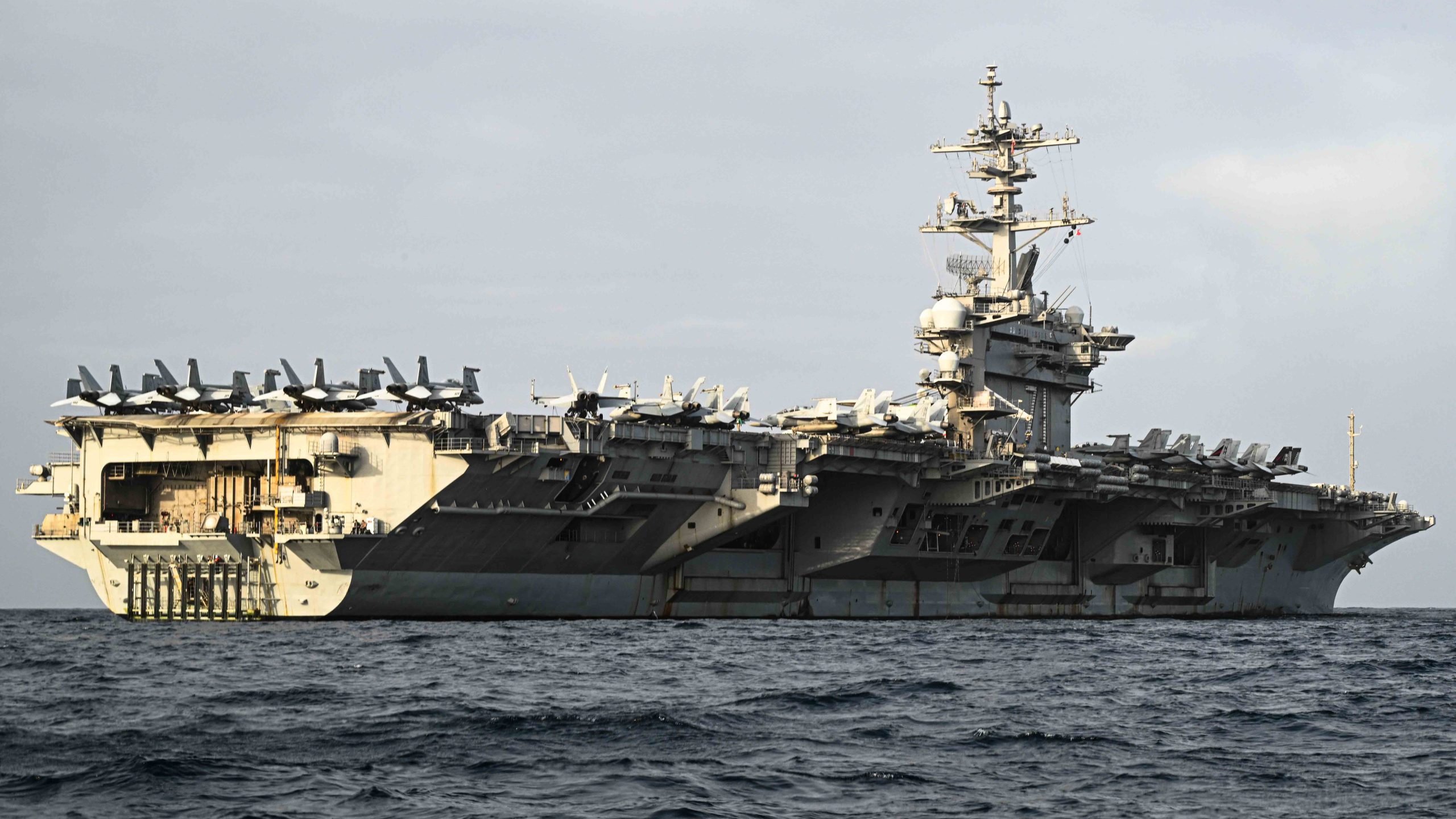 国防長官：2航空機の航空会社が中東に残る