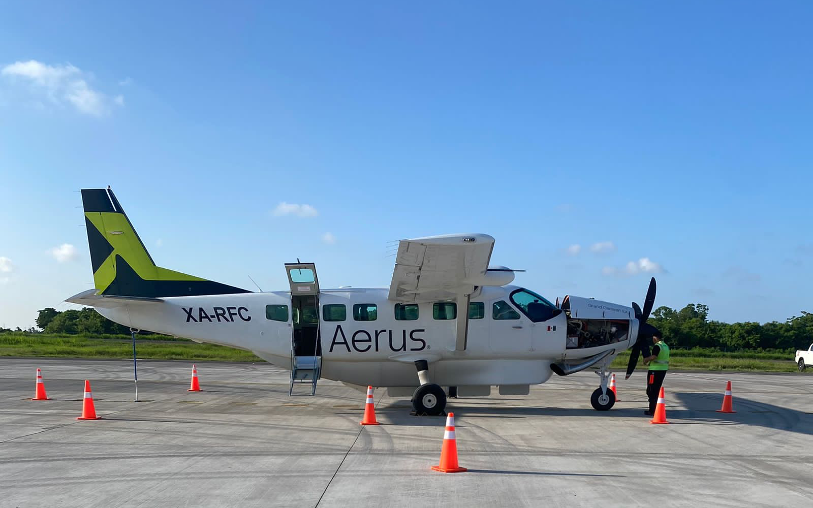 ニューメキシコの航空会社はテキサスに飛ぶことを望んでいます