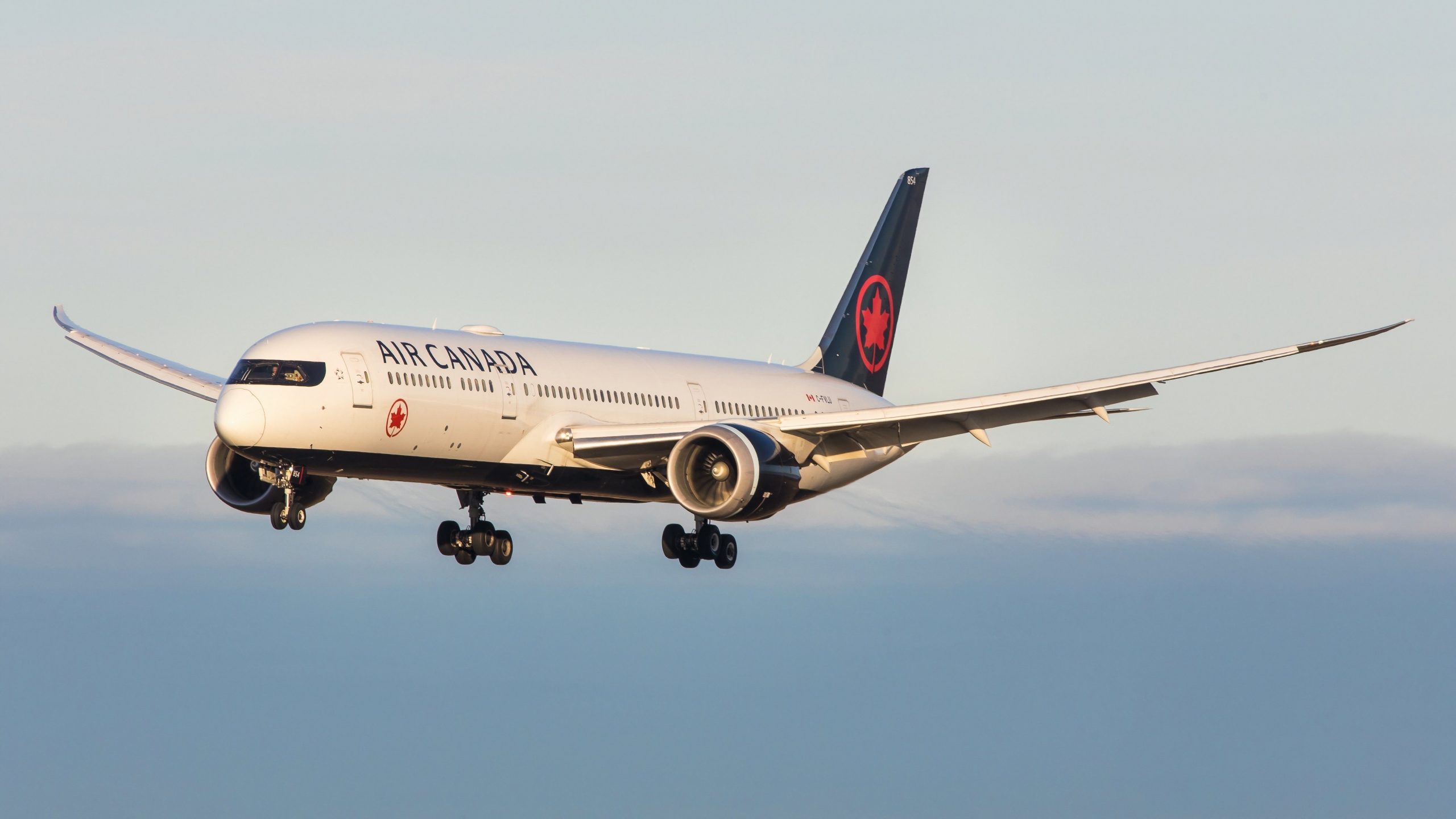 エアカナダは、成長しているバンクーバーのハブから12のアジア太平洋目的地を計画しています