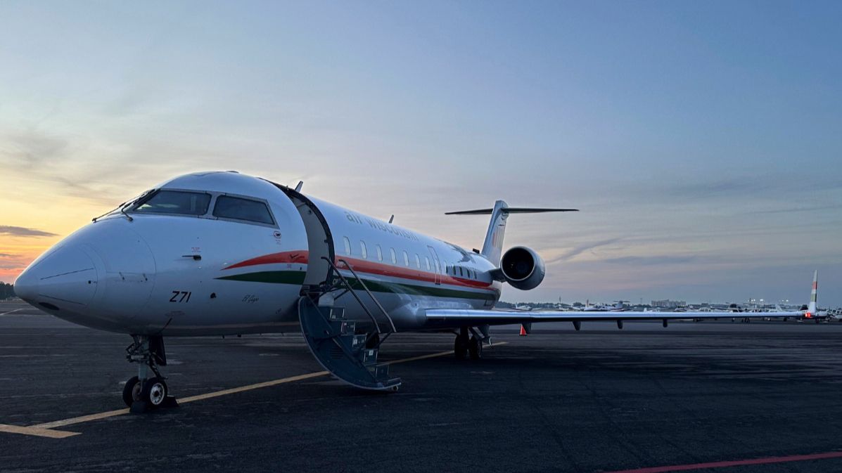 エアウィスコンシンは、アメリカン航空のパートナーシップを捨てた後、513人の従業員をレイオフすることができます