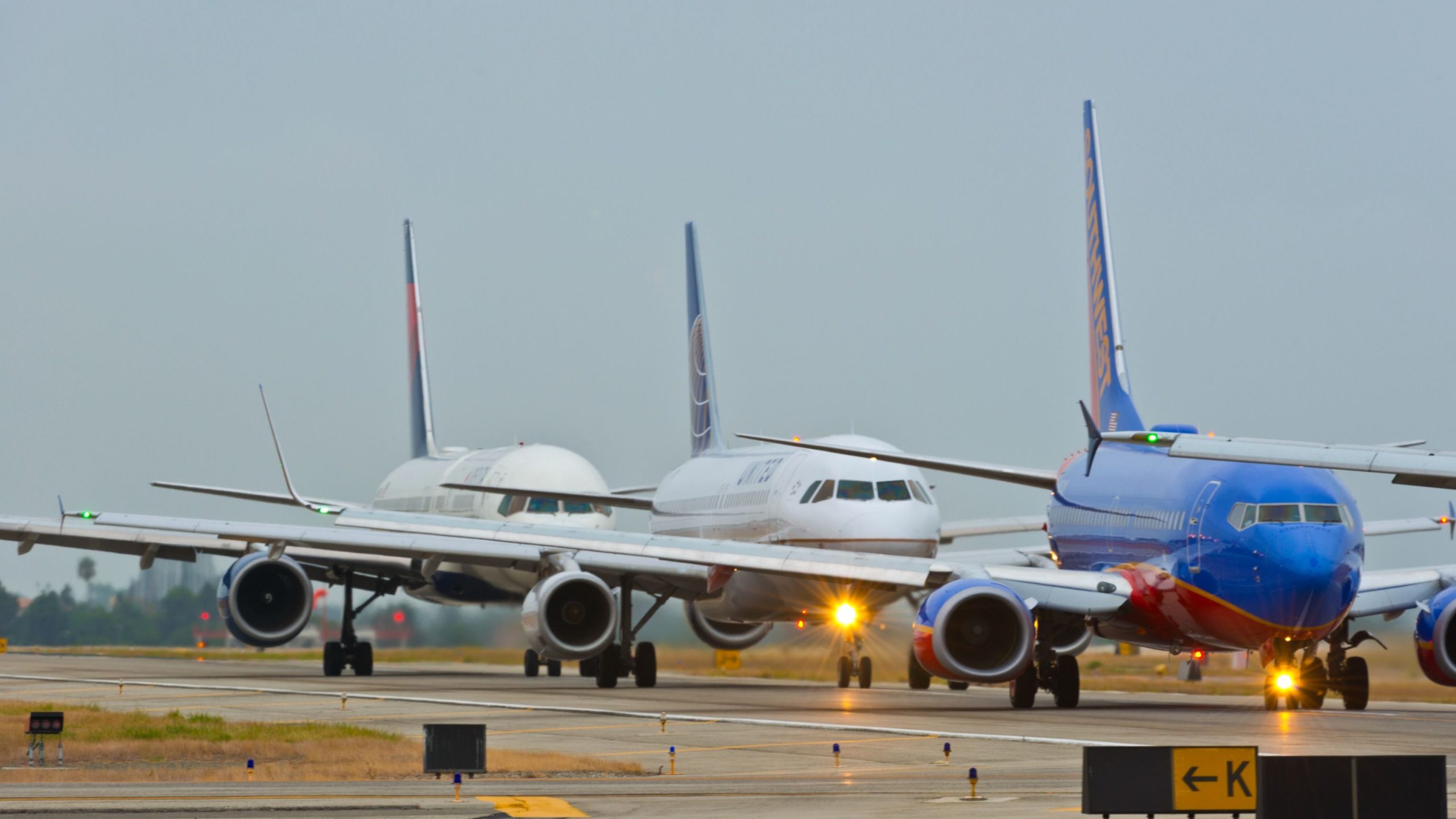 進捗状況：2023年の第1 10か月間に米国のフライトのわずか1.5％がキャンセルされました