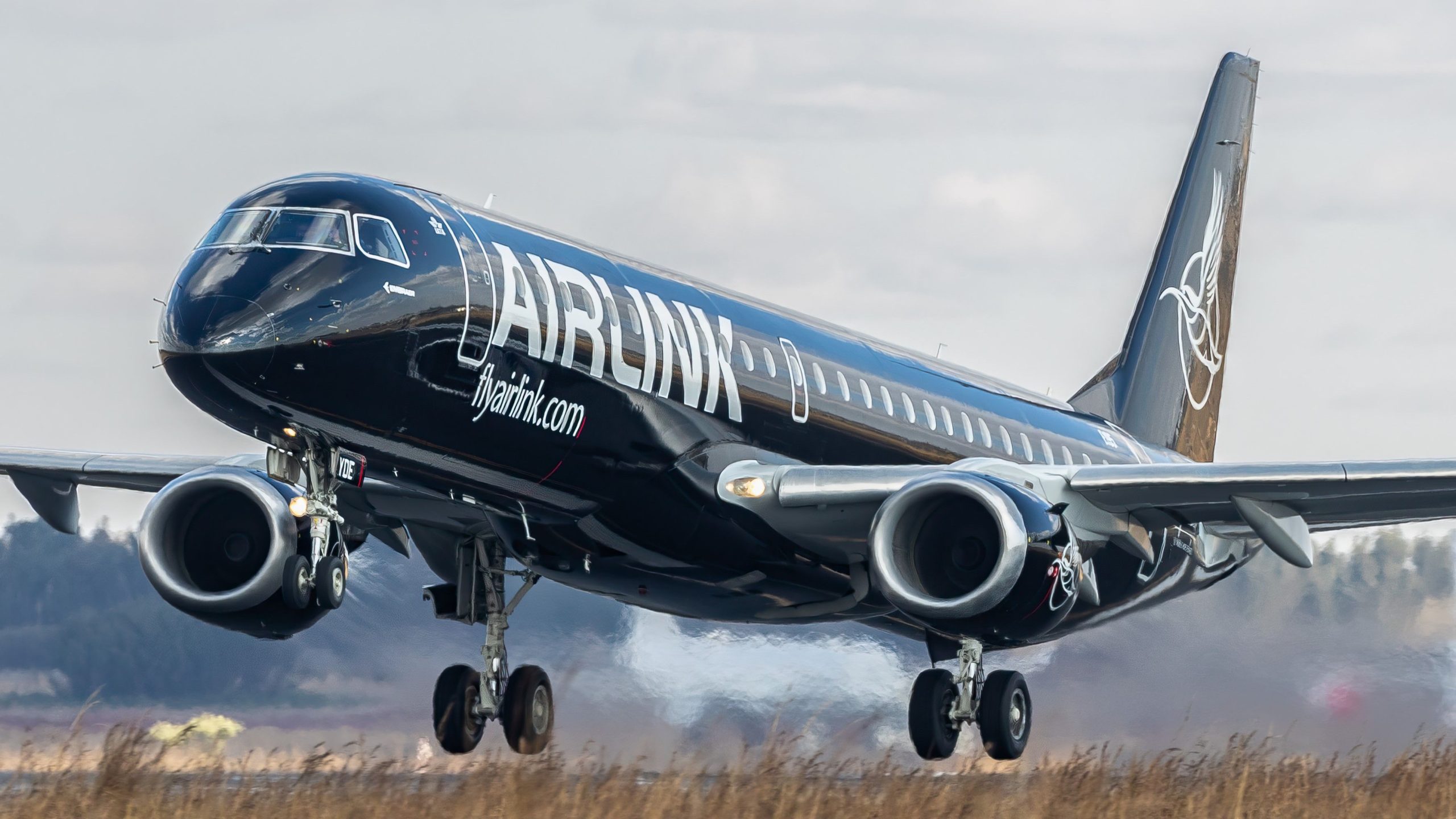 Airlinkの共同設立者は、CEOとして33年後に辞任します