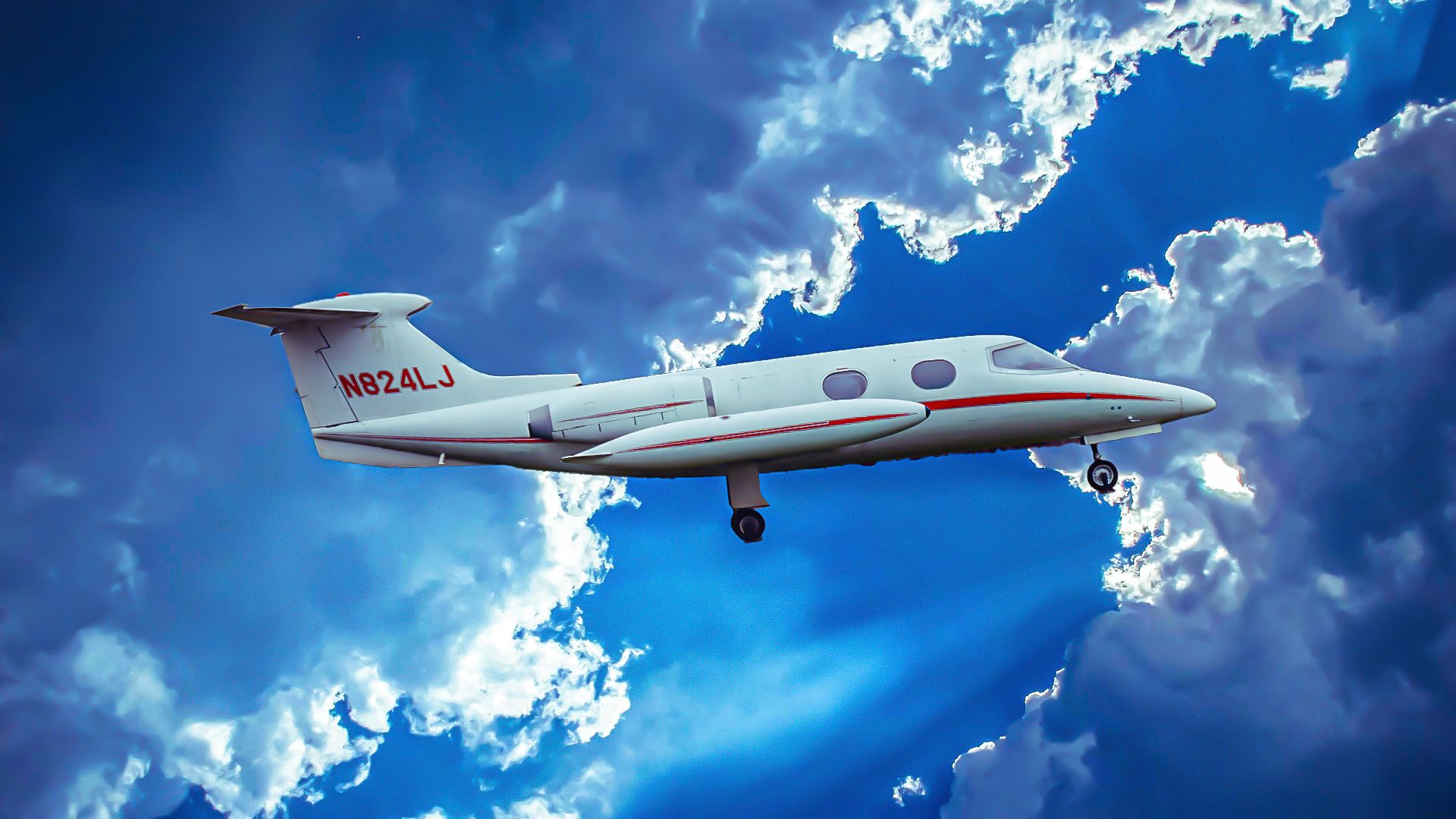 最初のプライベートジェット：スイスファイタージェットがリアジェット23にどのように発展したか