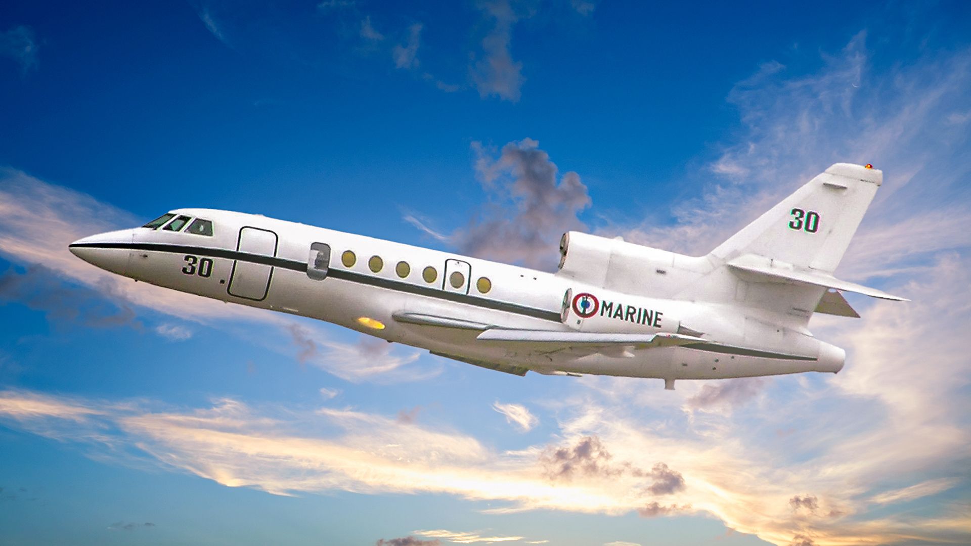 3番目のエンジンの追加：ダッソーファルコン50を見る