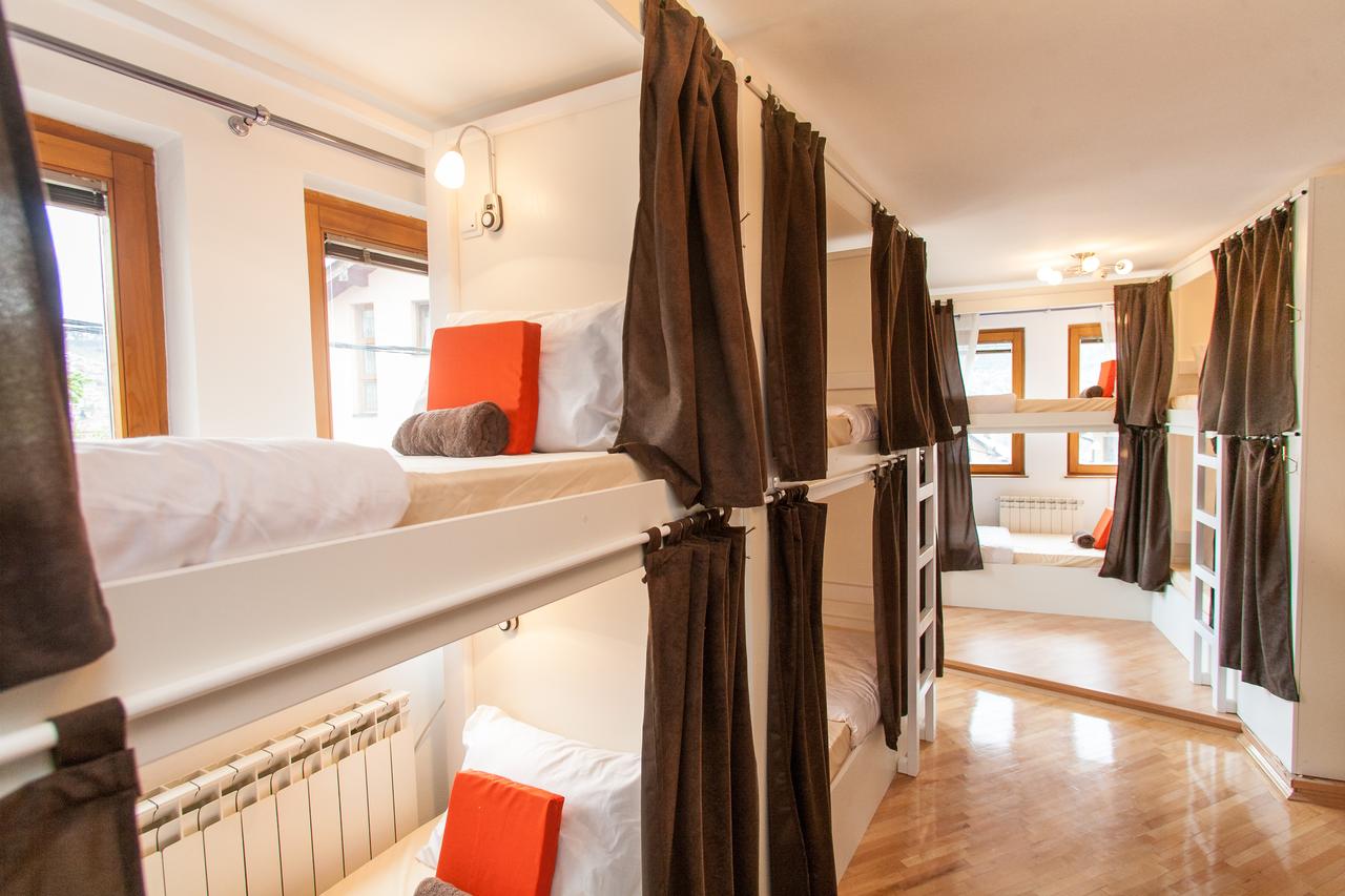 サラエボ、ボスニア、ヘルツェゴビナの10人のベストホステル