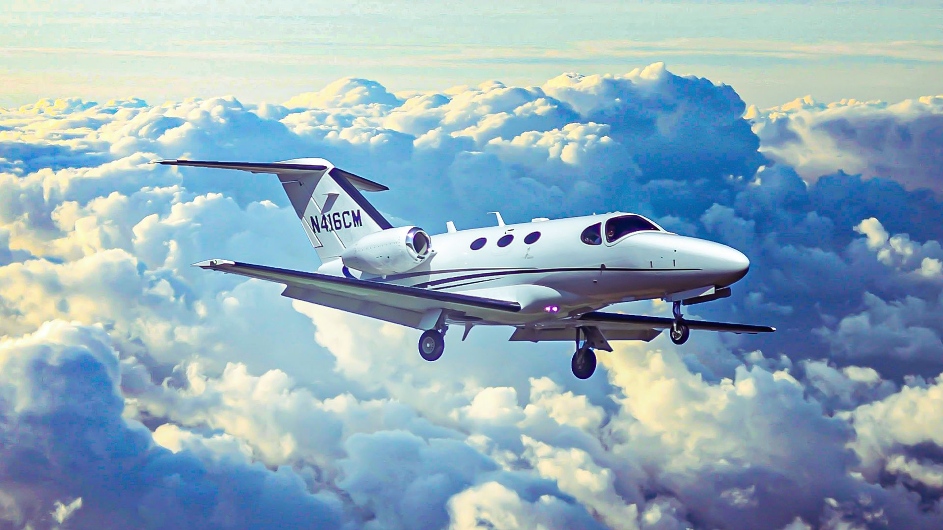 パイロットがセスナの引用マスタングを飛ばすことを楽しむ5つの理由