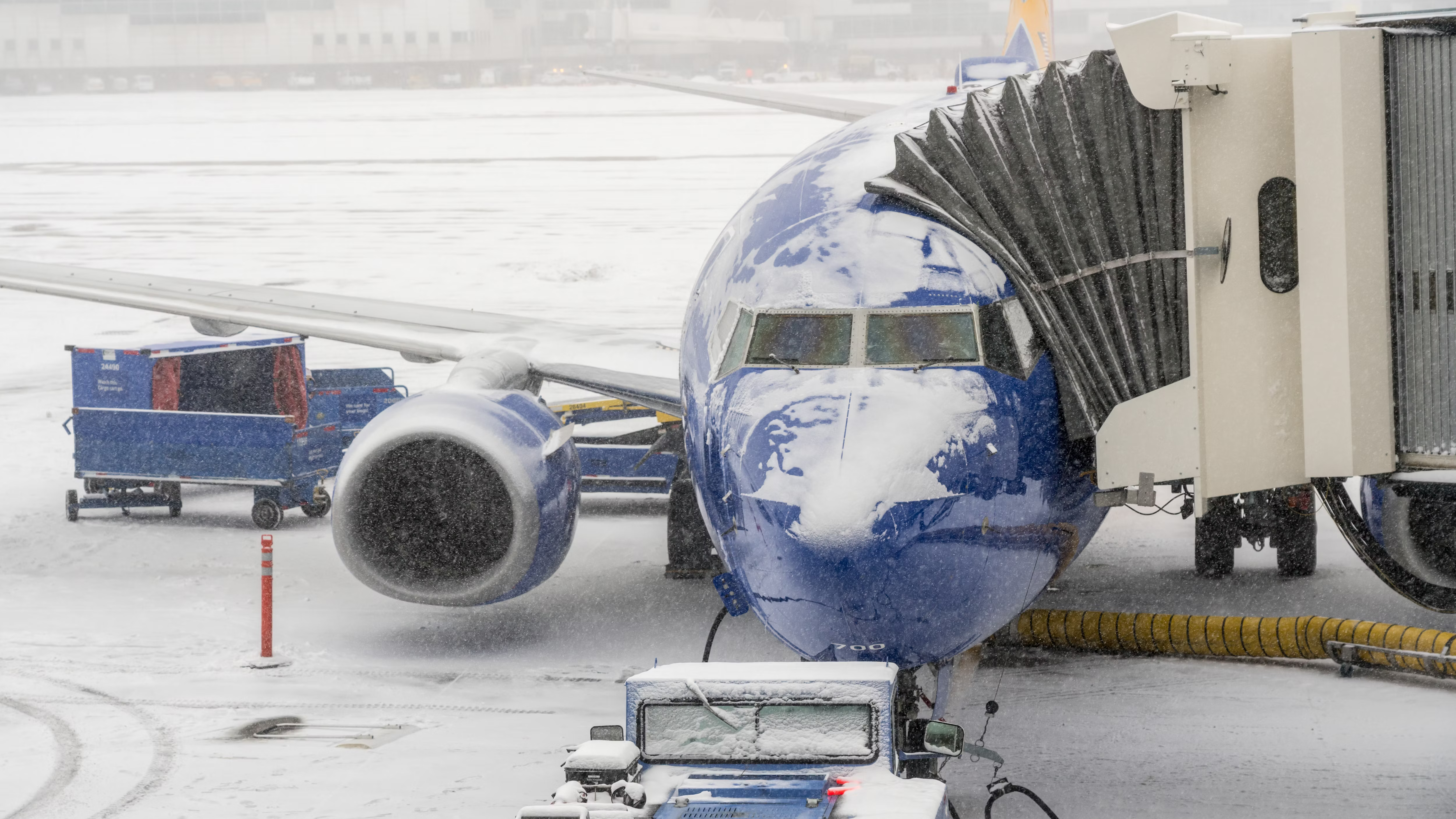 コマーシャル航空機のエンジンアイシングのリスクは何ですか？