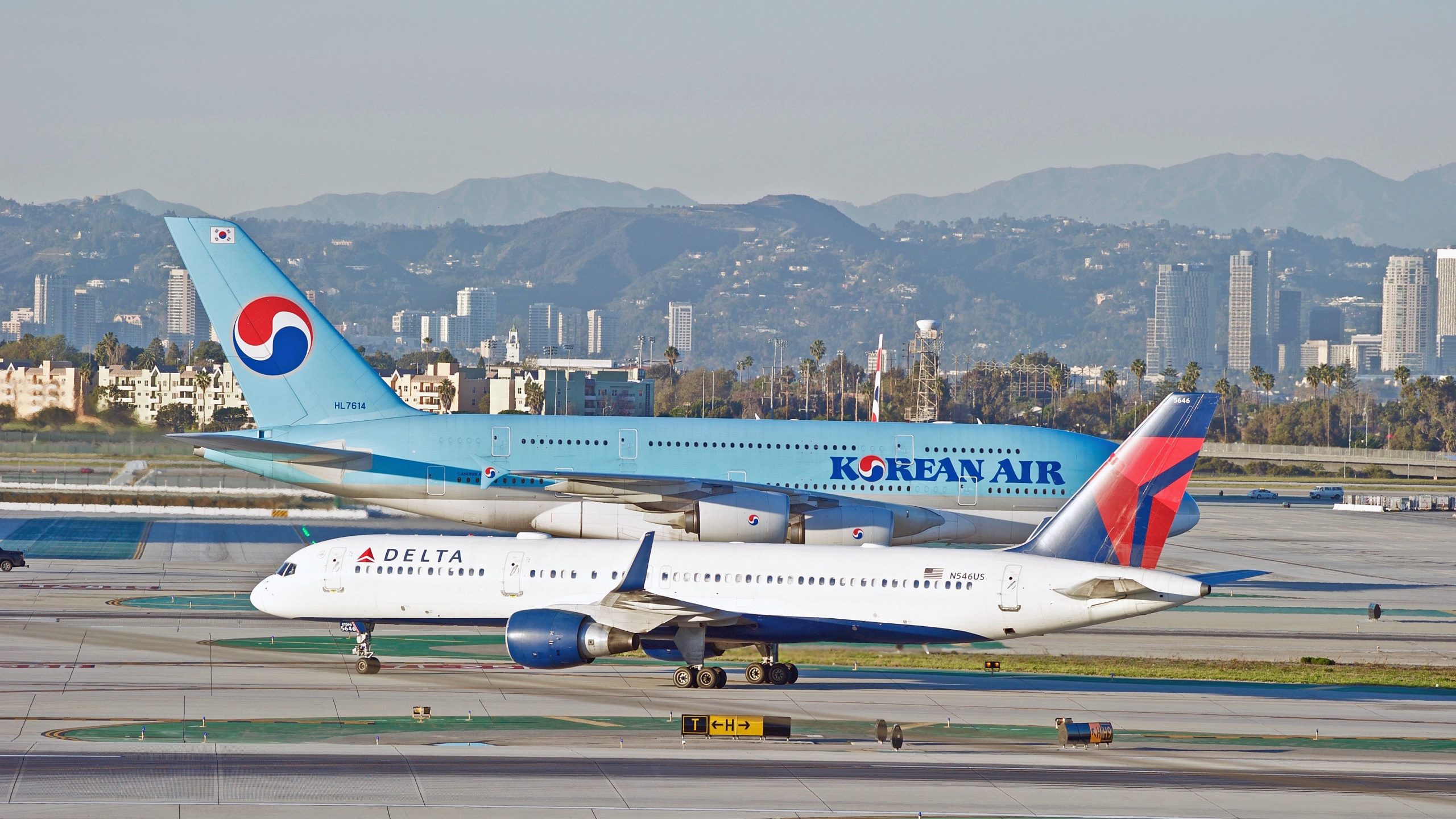 ソウル＆東京へのポートランドエアポートアイズフライト：デルタ、韓国航空、日本航空との話し合い