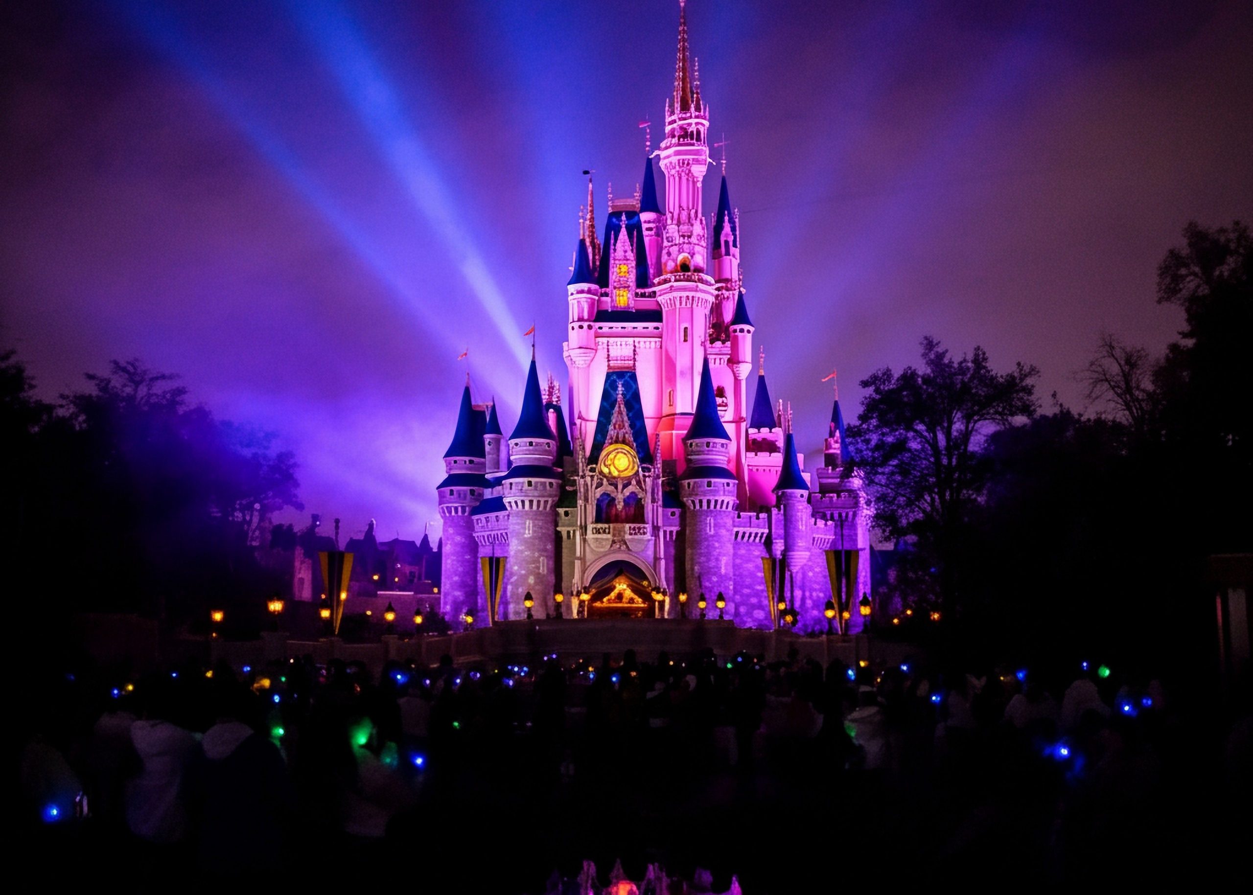 ウォルトディズニーワールドを移動して、ディズニーランドパリは新しい最先端の夜のショーでバーを上げます