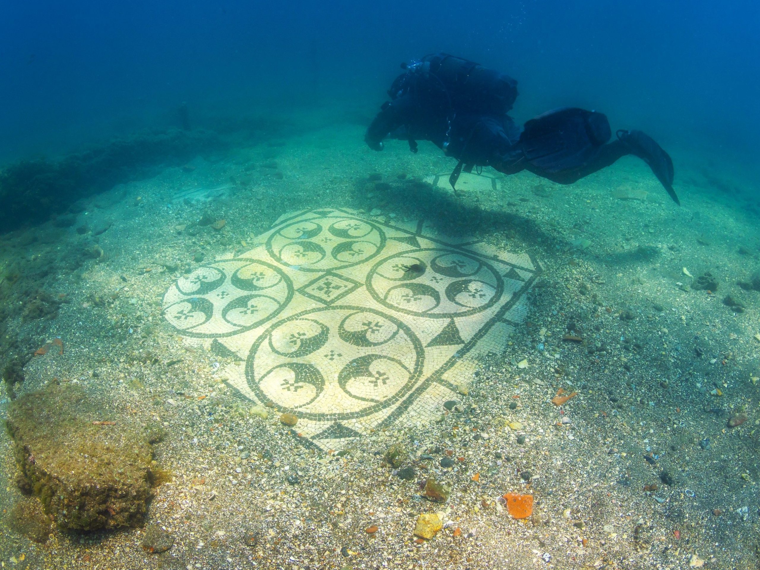 海に落ちた古代ローマの罪深い「ソドム」