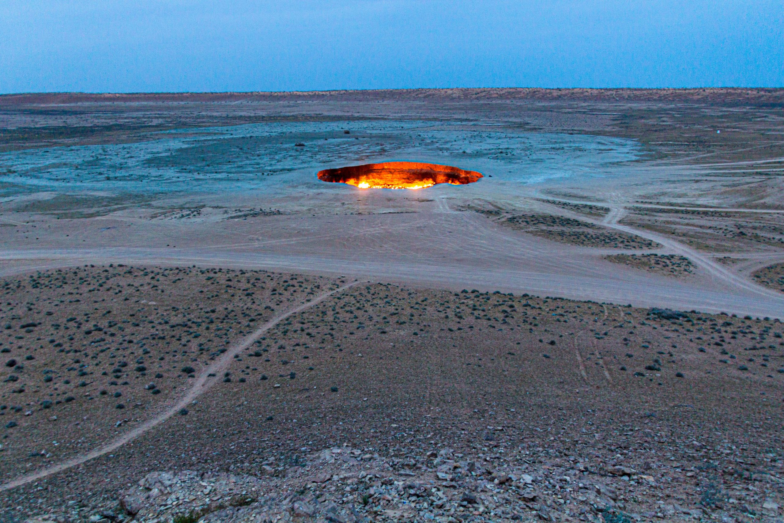 地球上の10の場所は、存在するべきではないように見えます