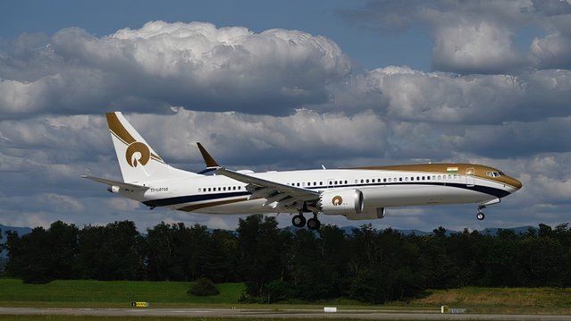 インドで最も裕福な男がボーイングBBJ 737マックス9を購入します