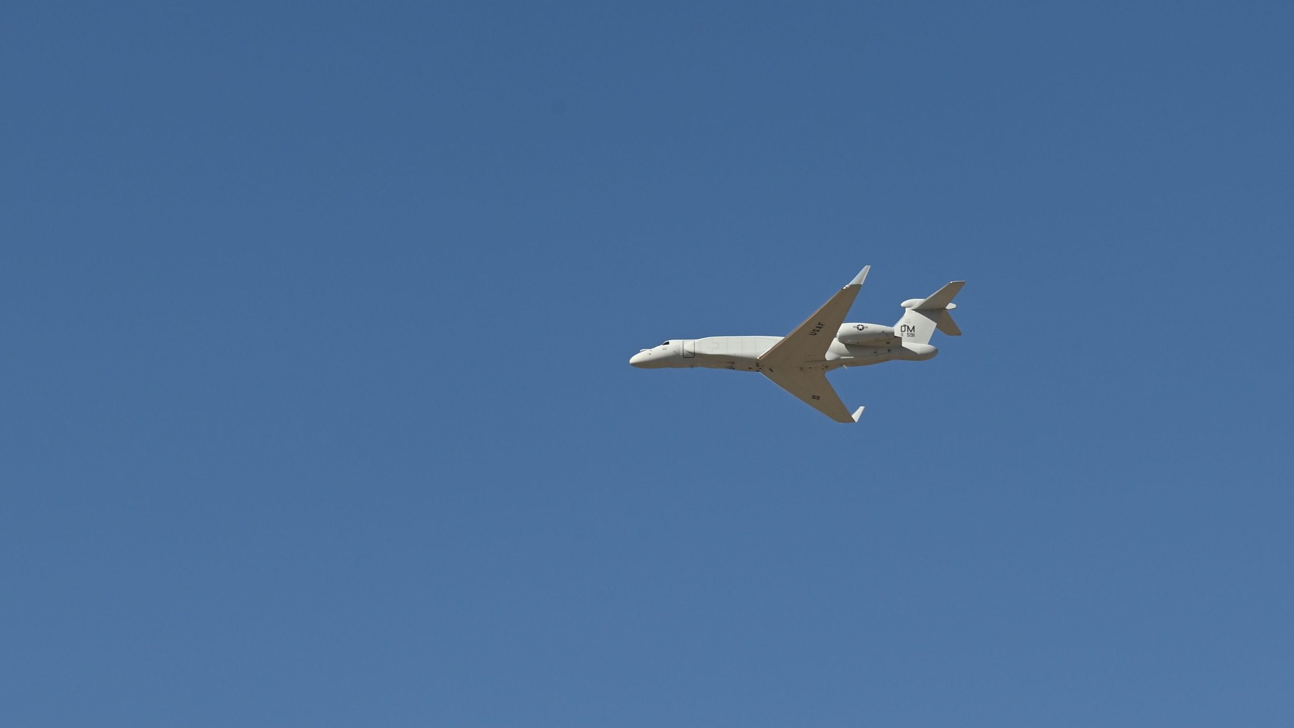 第1 USAFエア戦闘コマンドEA-37Bコンパスコールデイビス王子に配信された空軍基地