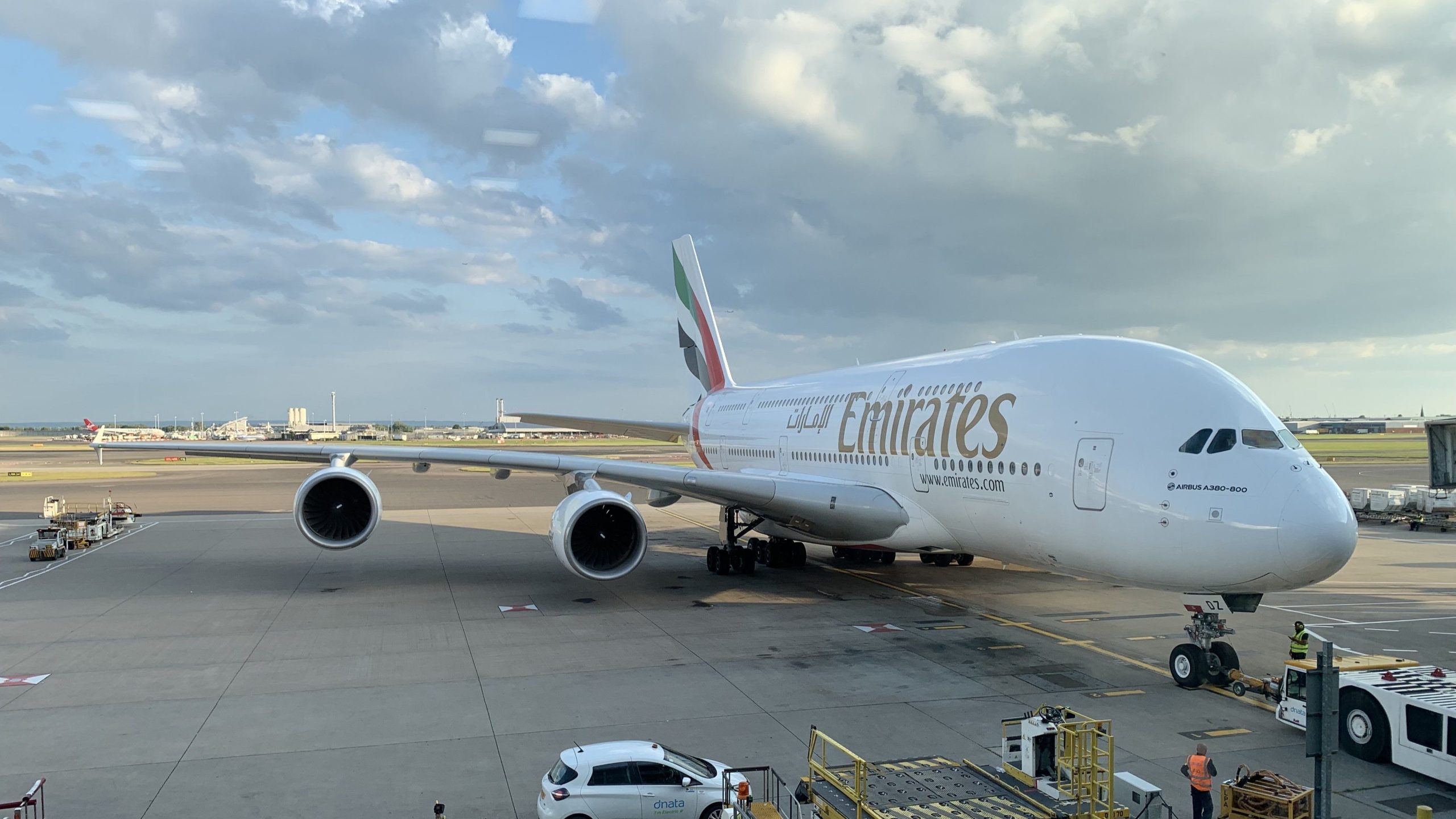 フライトレビュー：ロンドンヒースローからドバイまでのエミレーツA380ビジネスクラス