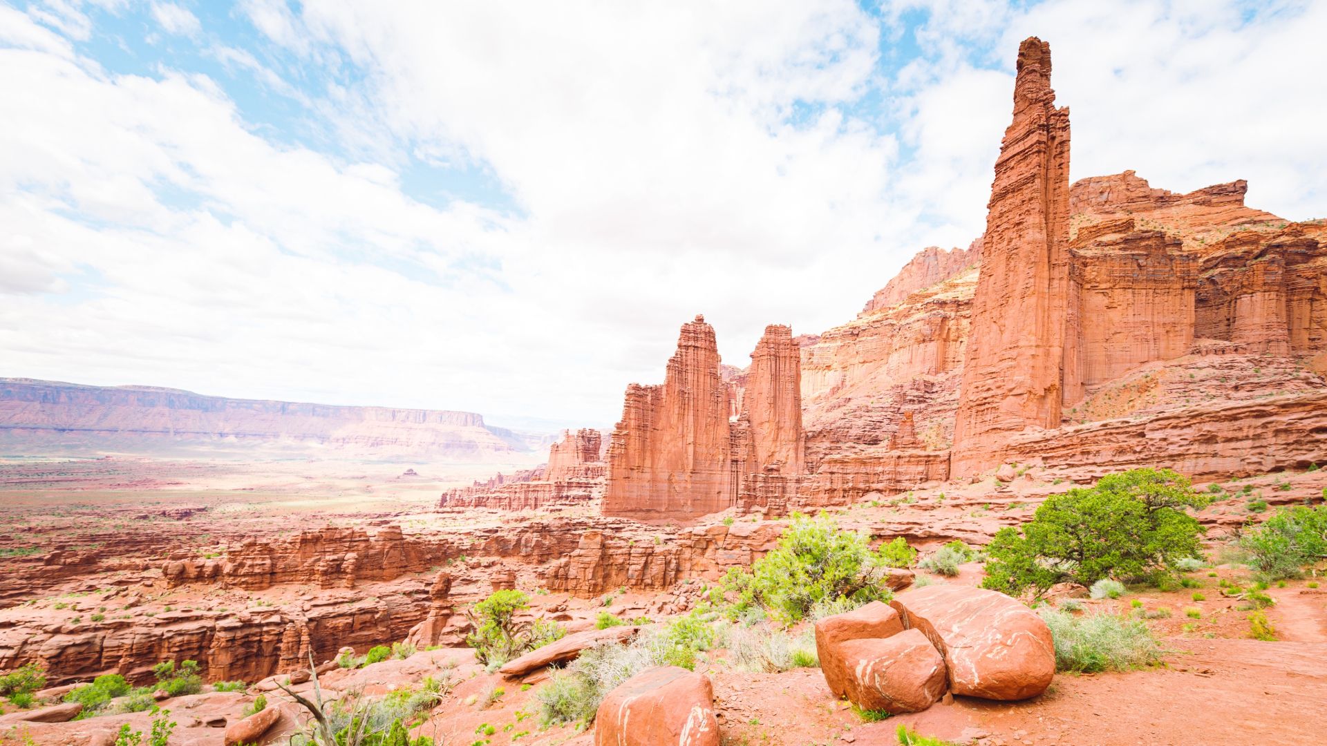 ユタ州でのハイキングは、国立公園では見つかりません