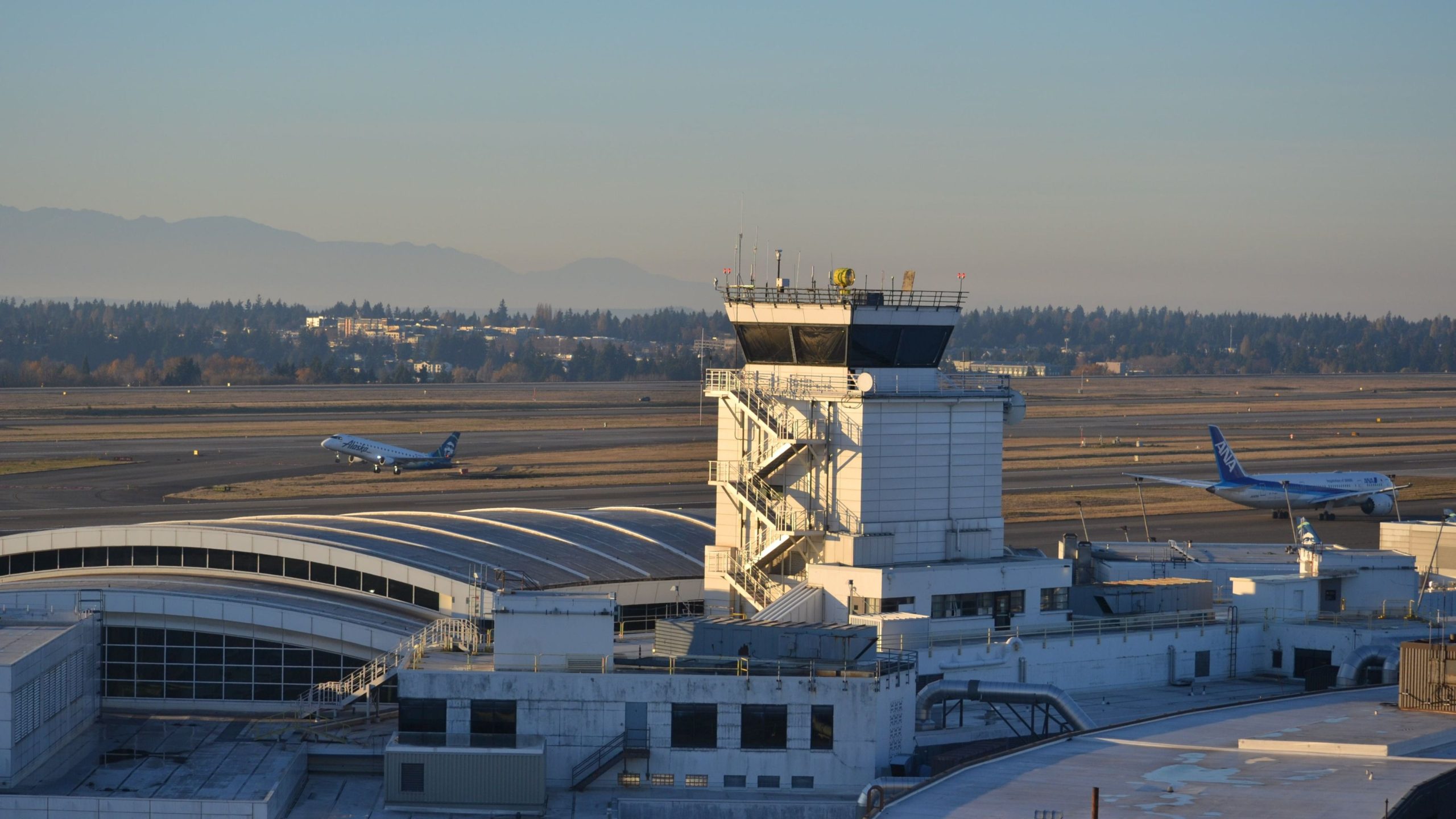 シアトルタコマは、新年を通じて200万人以上の乗客を処理することを期待しています