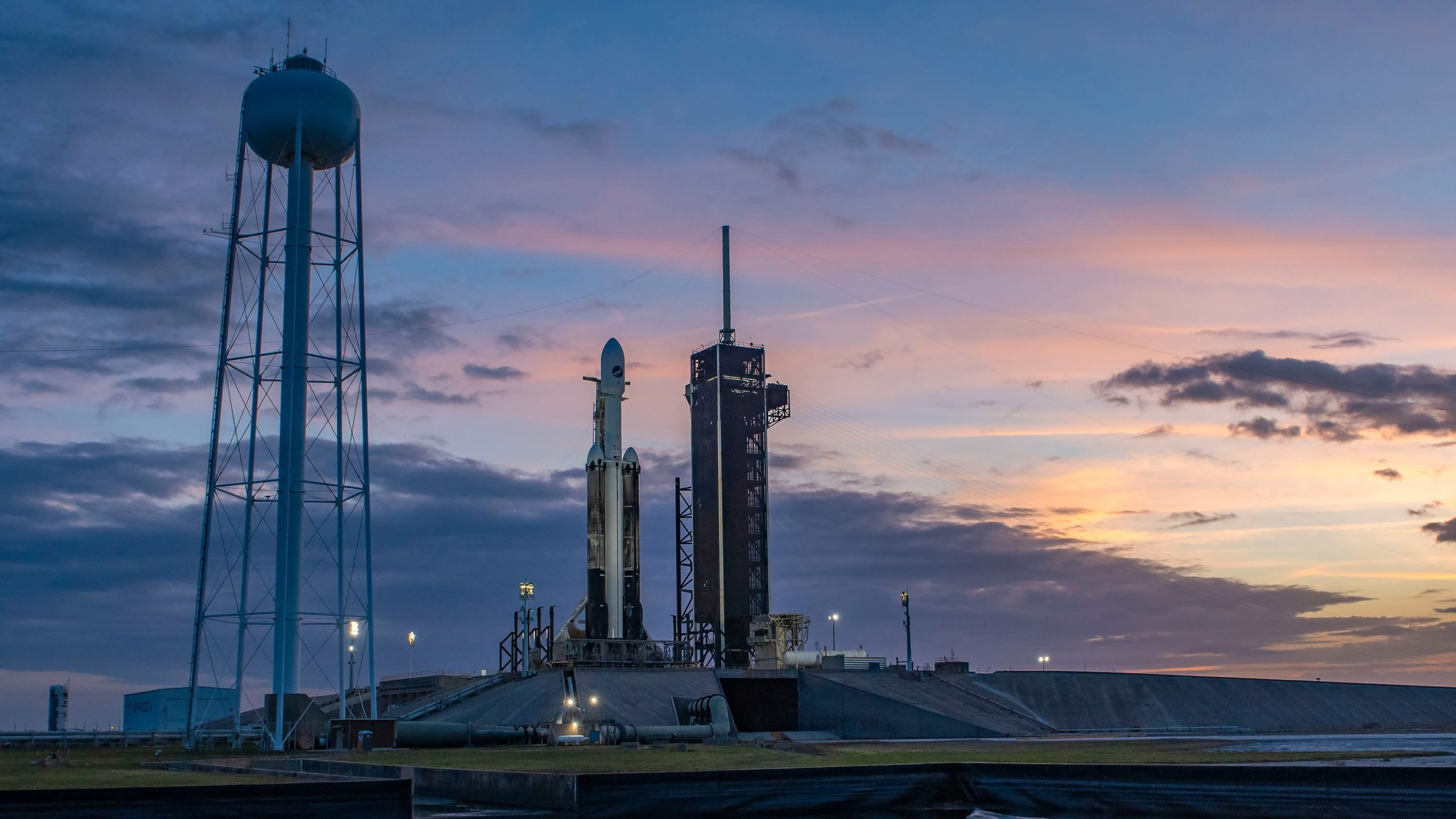 「ナンセンス」：「SpaceXに嫌がらせ」とボーイングに「フリーパス」を与えるために、FAAに対するElon Musk Rants