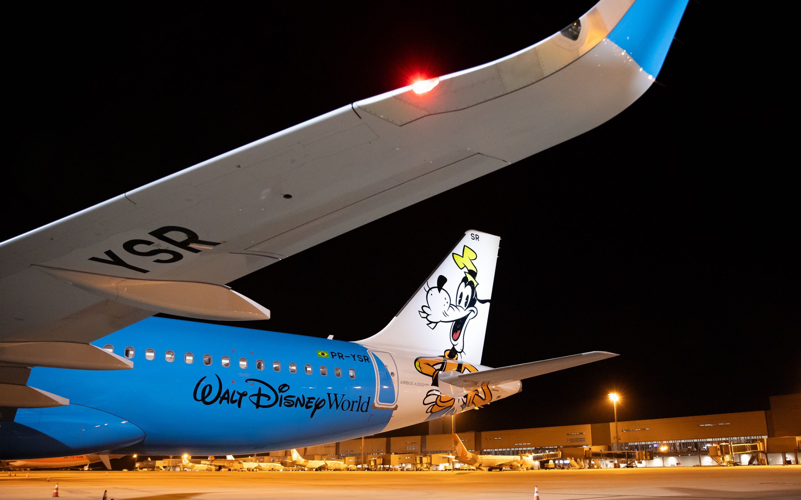 Azul LinhasAéreasは、カスタムグーフィーをテーマにしたエアバスA320neoでディズニー航空機シリーズを完成させます