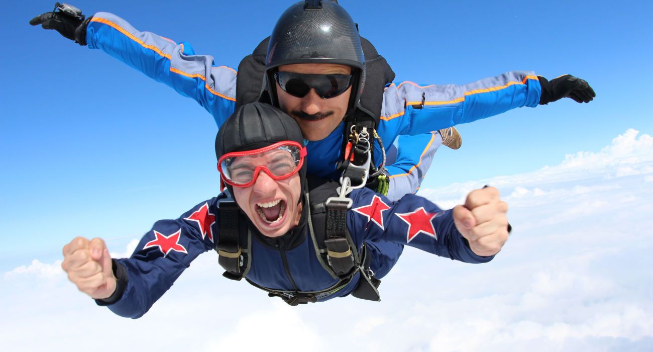 7アメリカで試すための7つの極端なアドベンチャー旅行活動