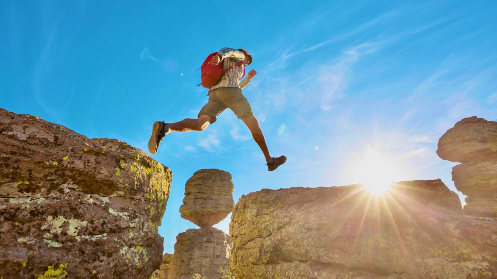 ハイキング中に人々が姿を消す8つの理由（そしてどうすればよいか）