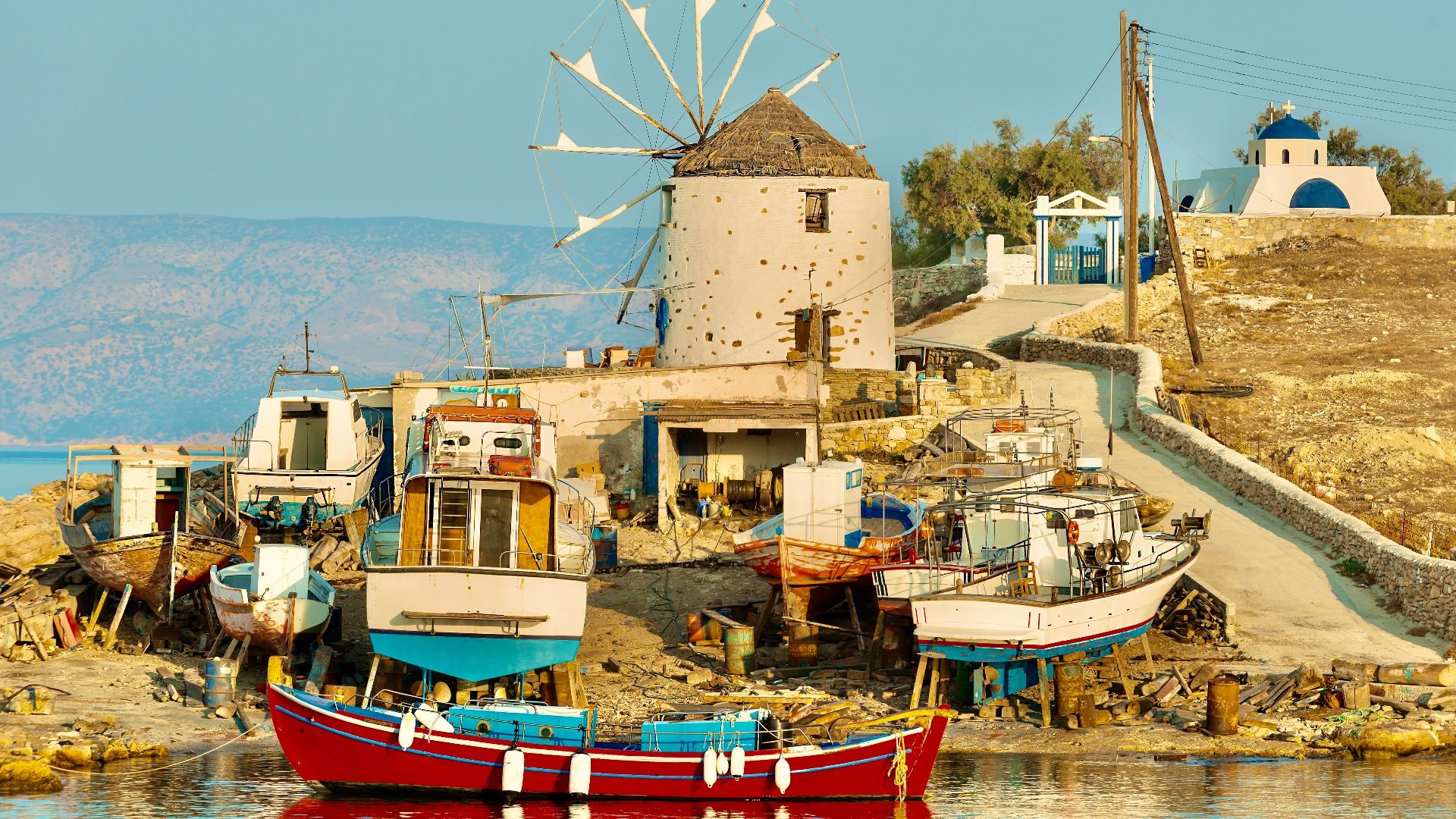 これらのギリシャの島々は、サントリーニの完璧な代替品です