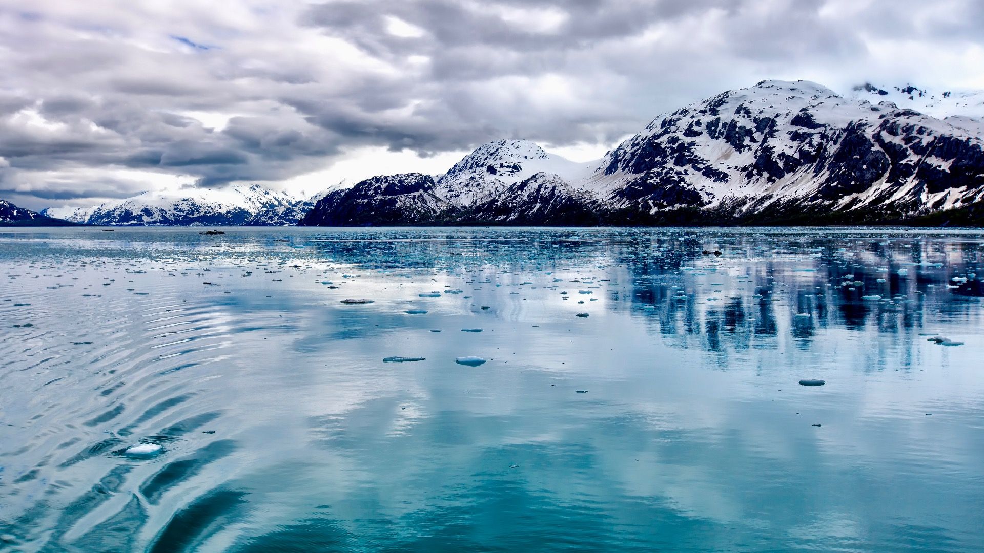 アメリカのこれらの7つの国立公園で水中に行きます