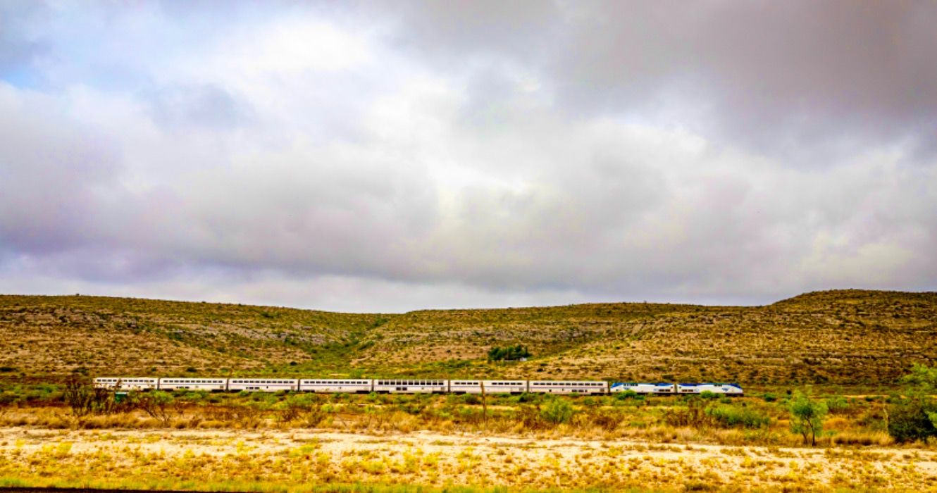 アメリカで最も古い風光明媚なアムトラックルートは今日でも稼働しています