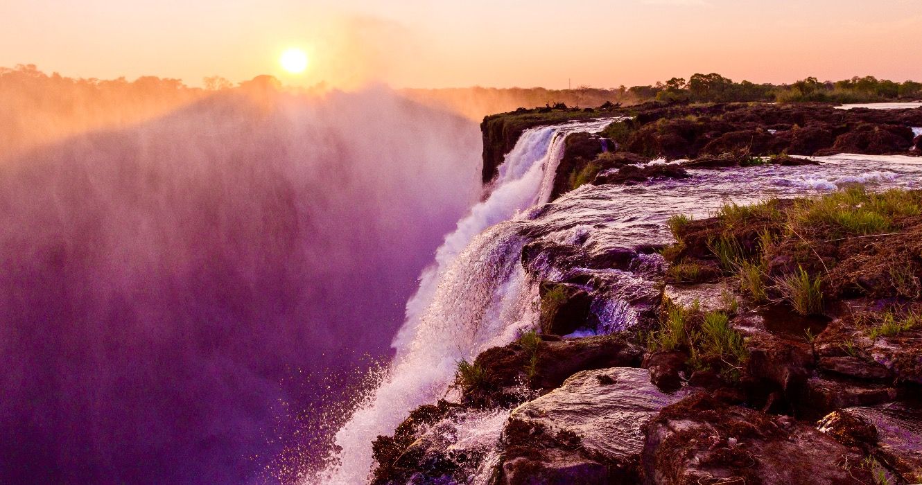 冒険的なカップルのために世界中の10の壮大な新婚旅行のスポット