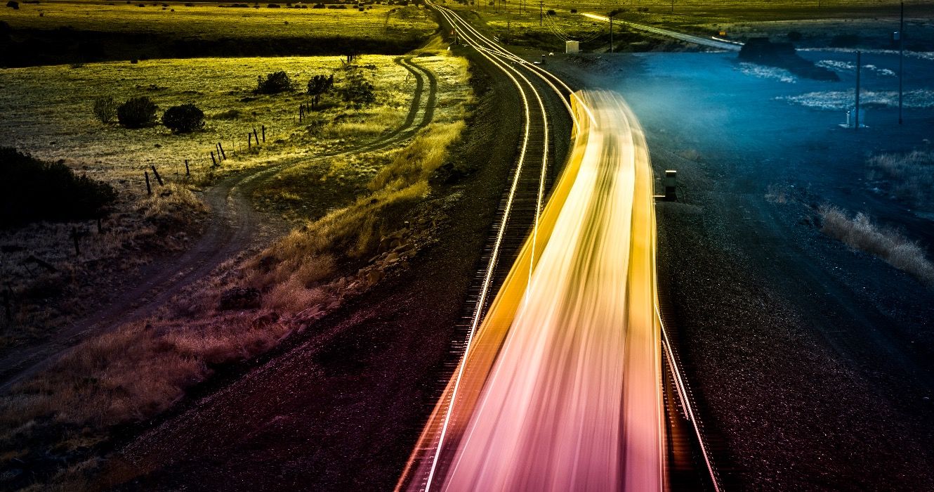 アリゾナを通って壮大で風光明媚な列車旅行をしてください