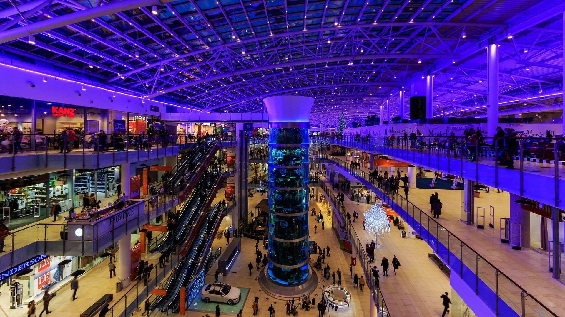 この国には、ヨーロッパで最大のショッピングモールがあります