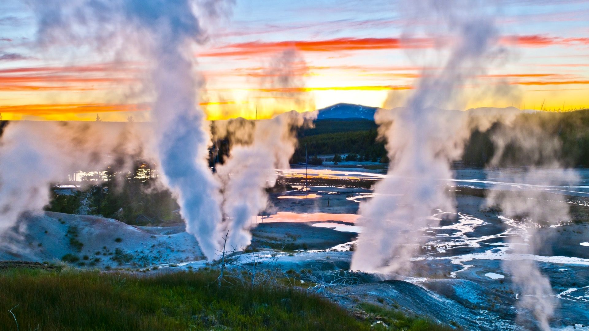 イエローストーン噴火は人気のあるトレイルを閉じます