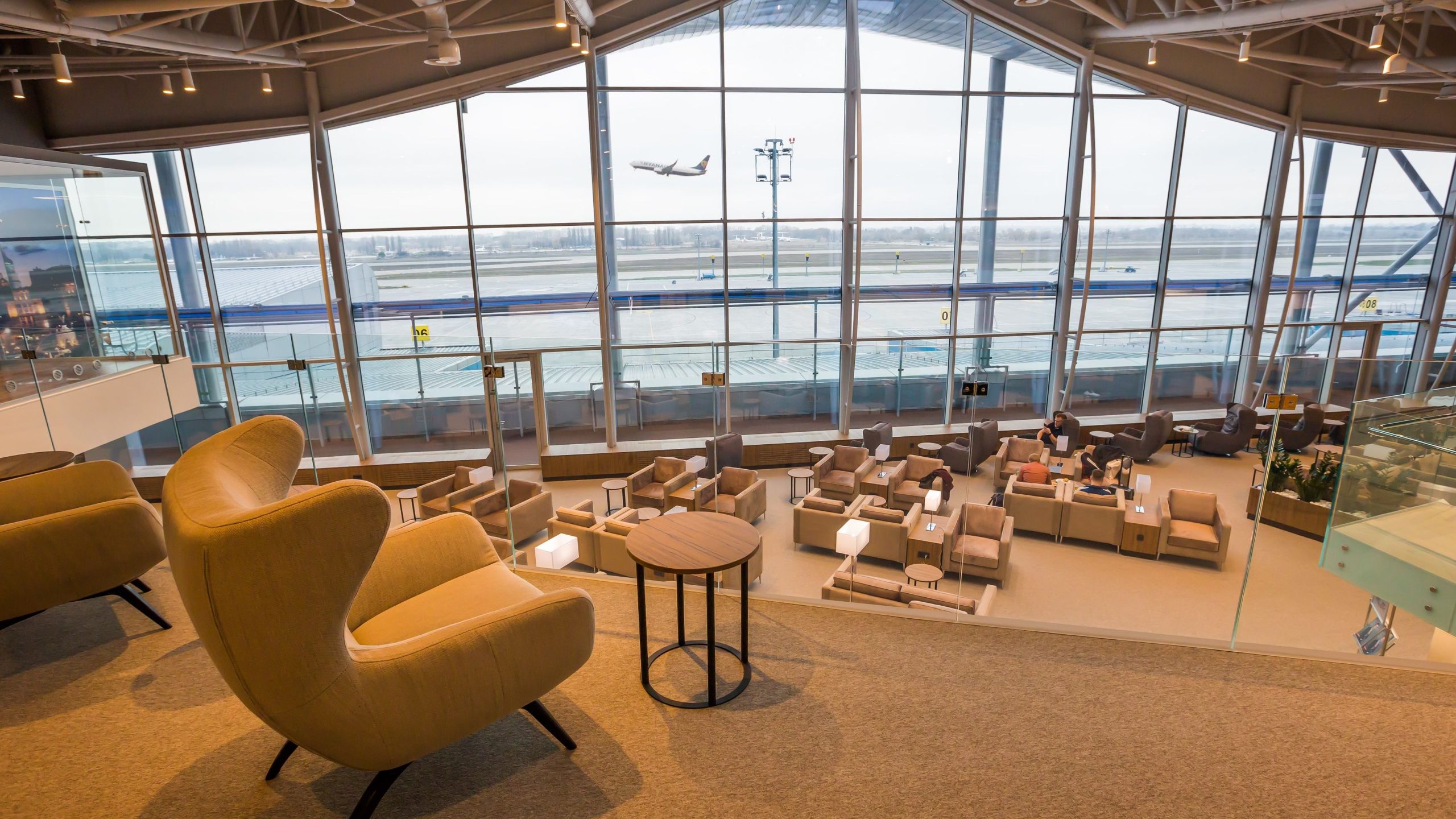 ユニークなケータリングオプションを備えた4つのラウンジ