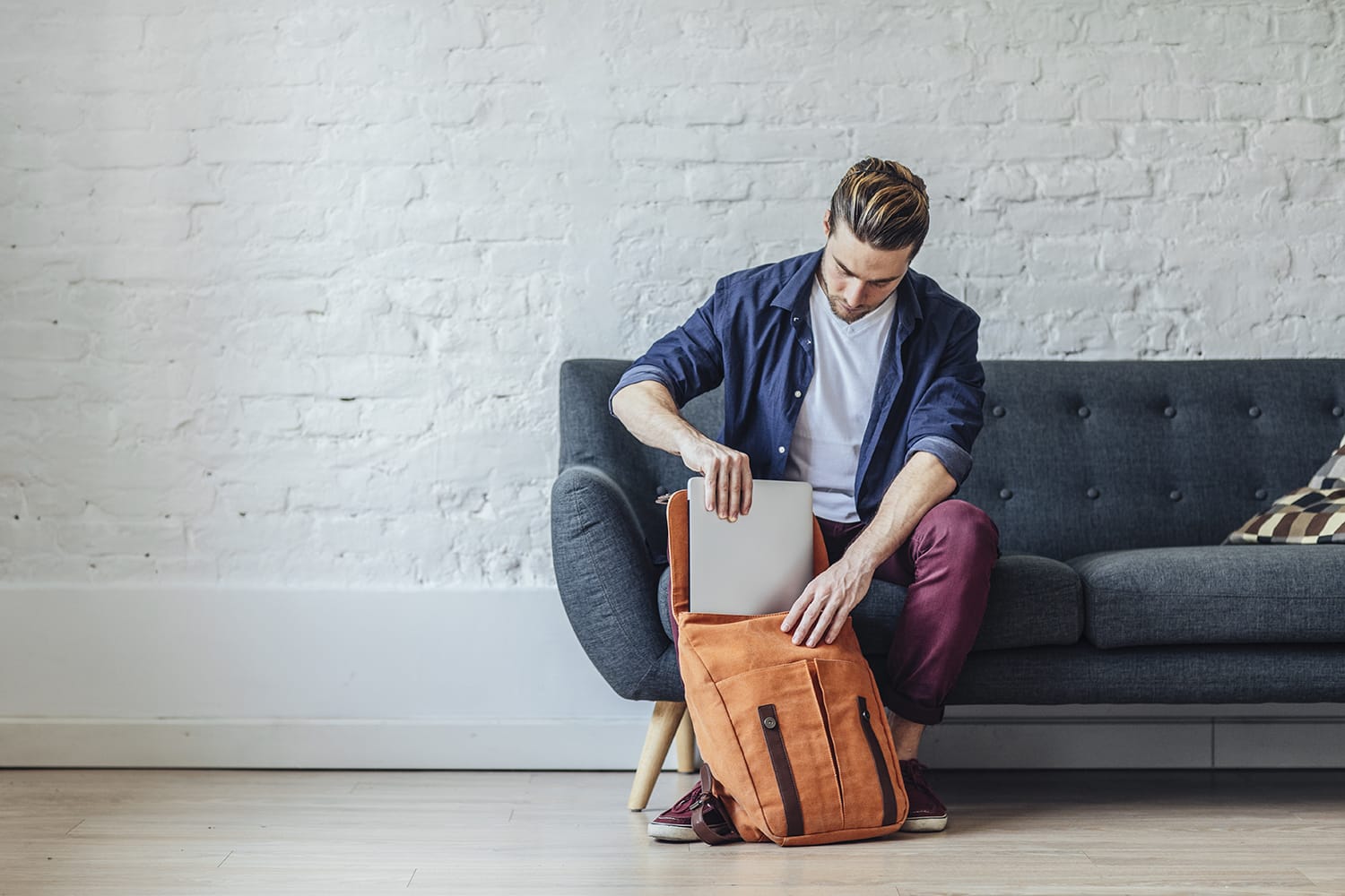 旅行用の10の最高のラップトップバックパック