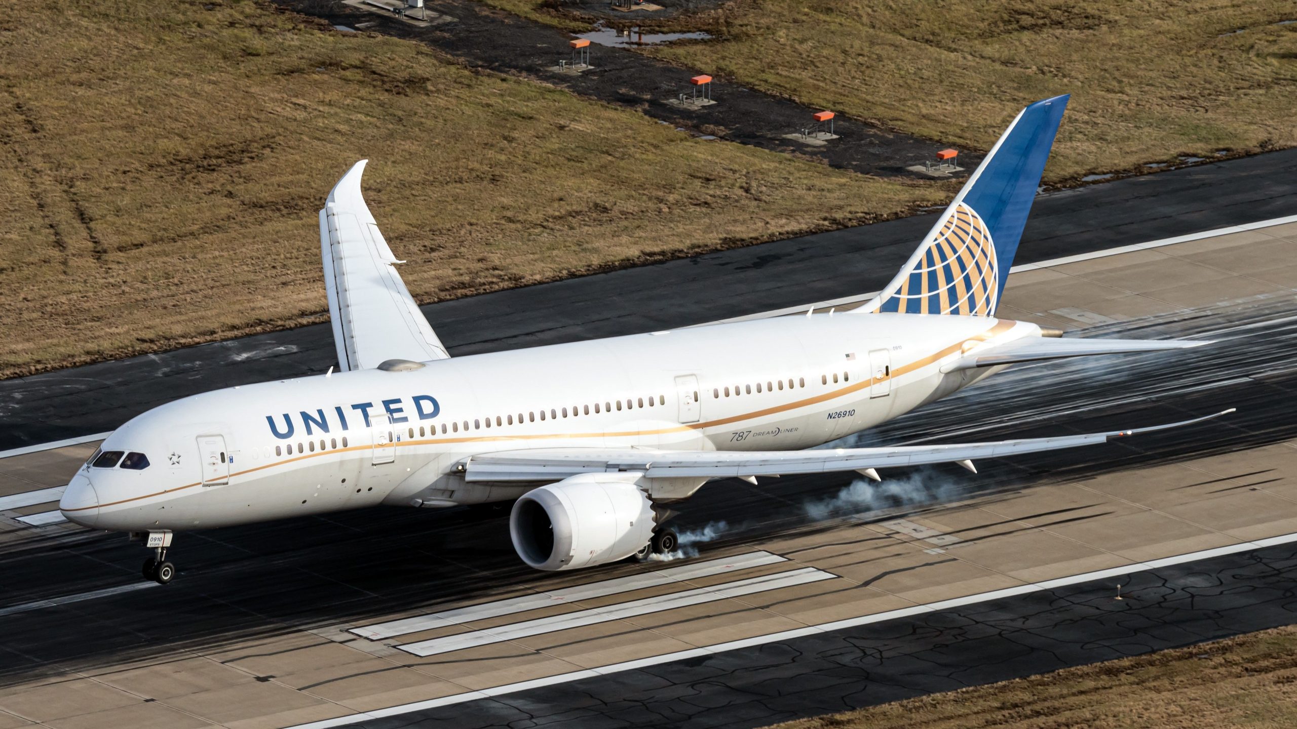 ユナイテッド航空の客室乗務員になる方法