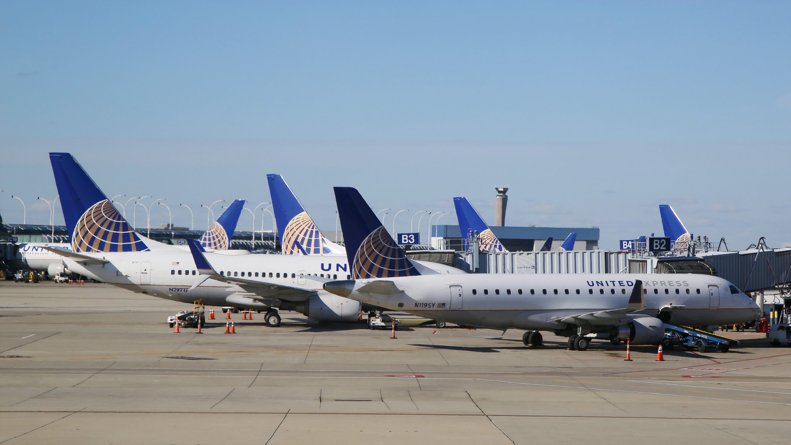 旅行の傾向：乗客は米国の空港での支出を大幅に削減します