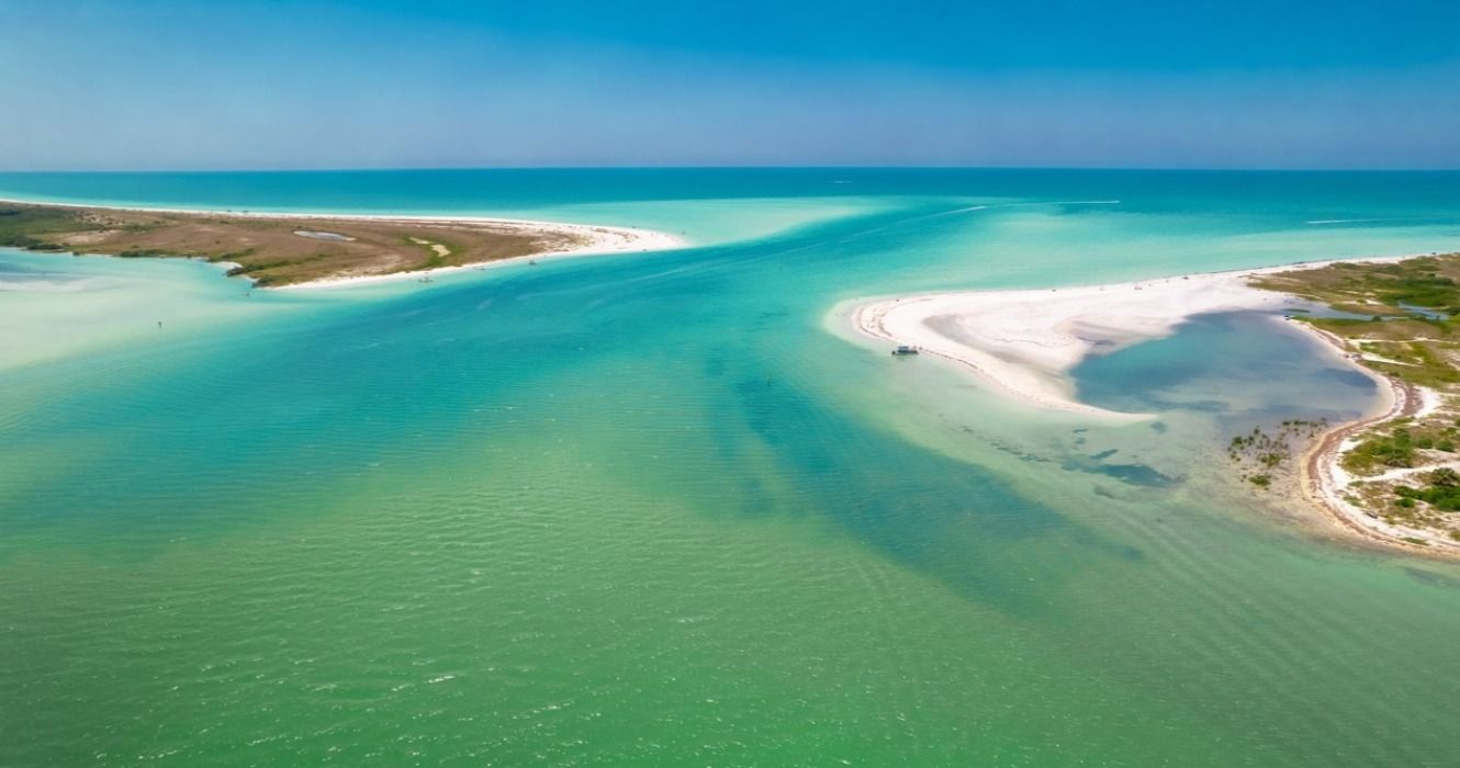 米国の7つの過小評価されているが風光明媚なビーチ