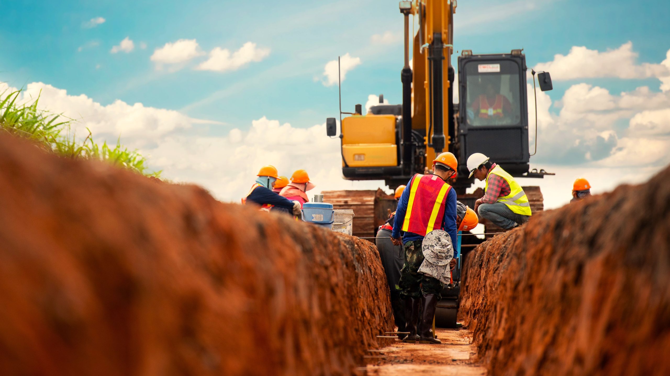 道路労働者は、誤って古代ローマの墓をホッキョクグマと同じくらい重いと感じましたが、誰がその中にいますか？