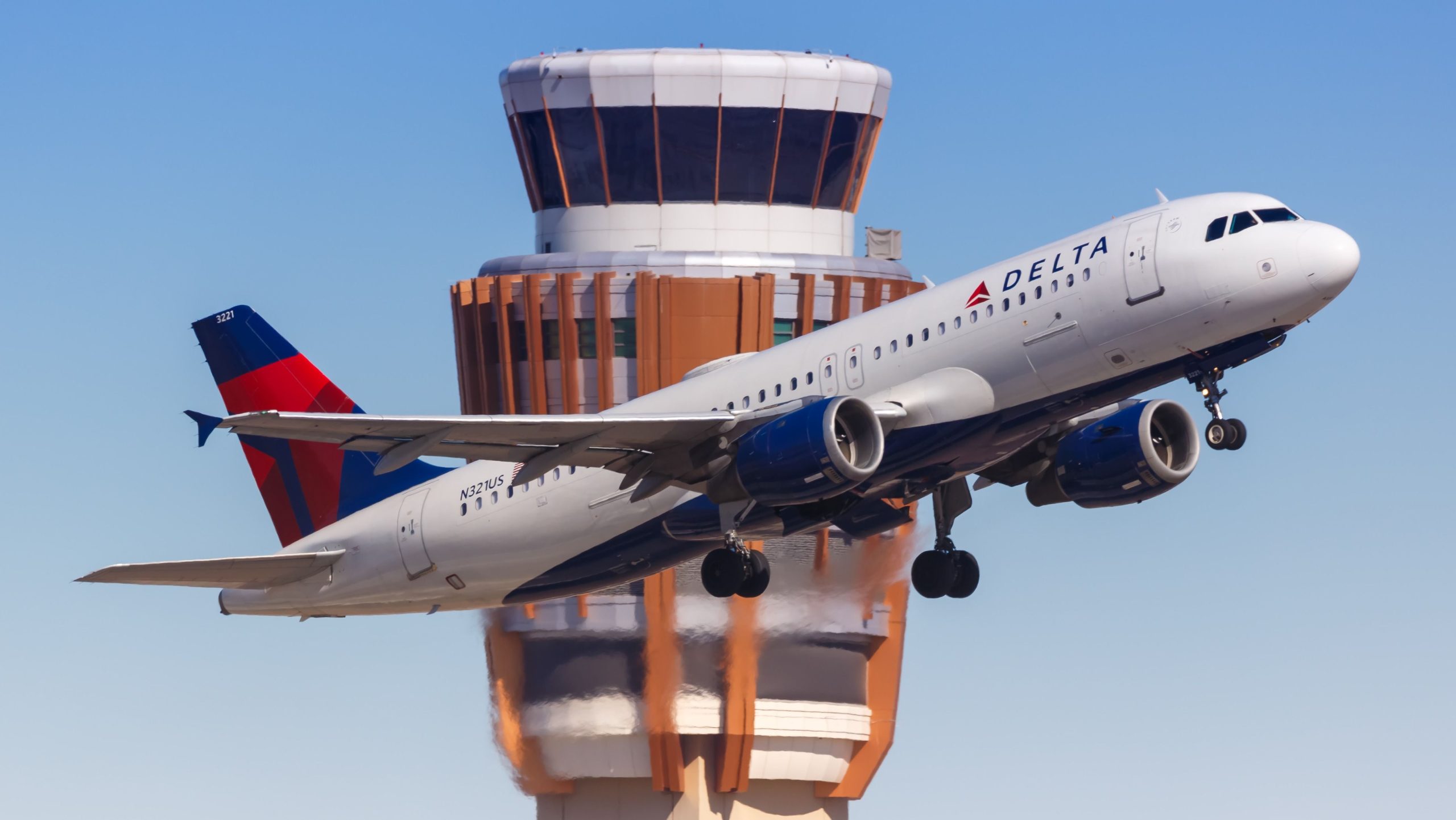 米国上院委員会は、パイロット退職年齢の増加を拒否します