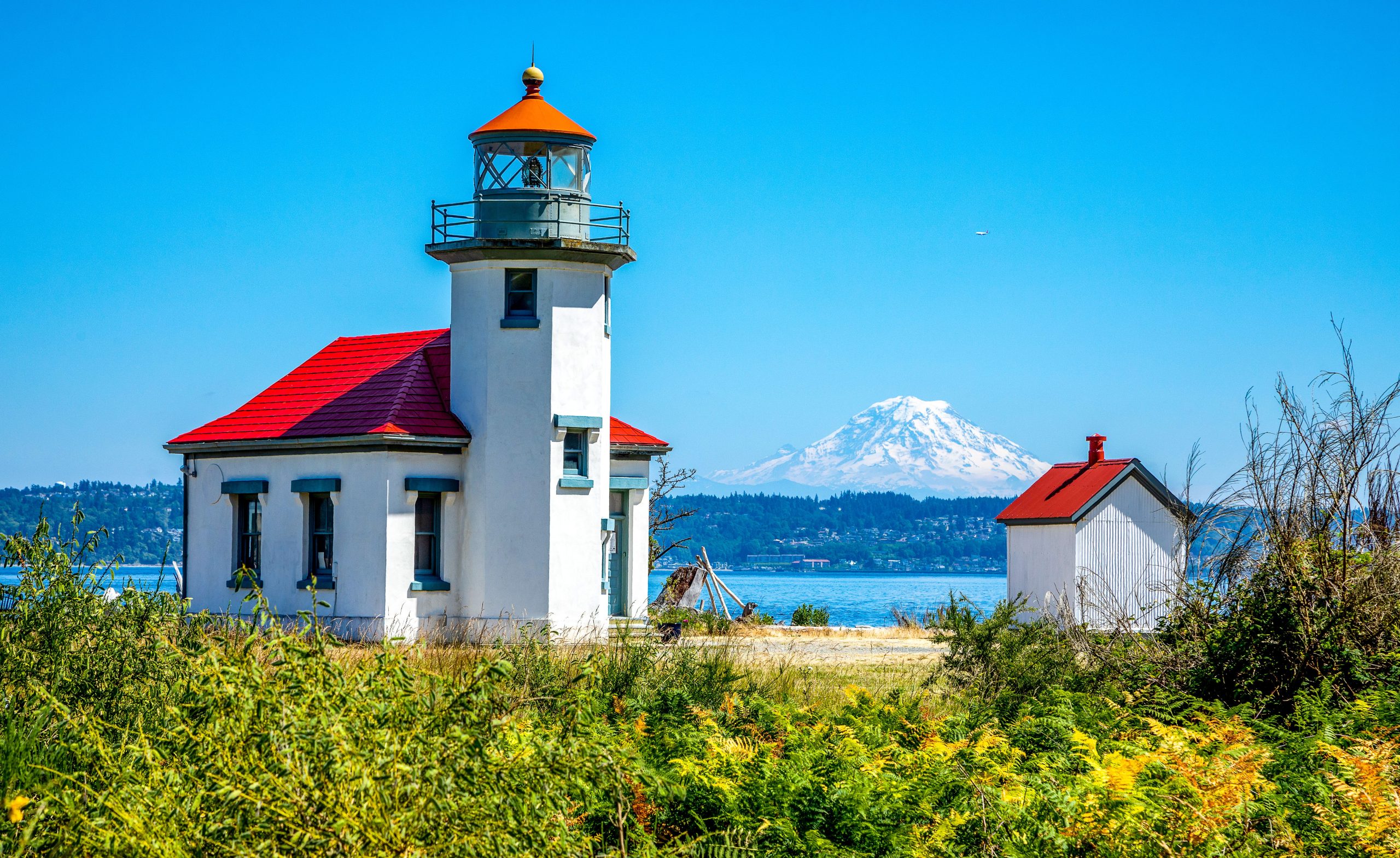 ワシントンの最もクールな都市の間には、世界のように感じる過小評価されている小さな町の島があります