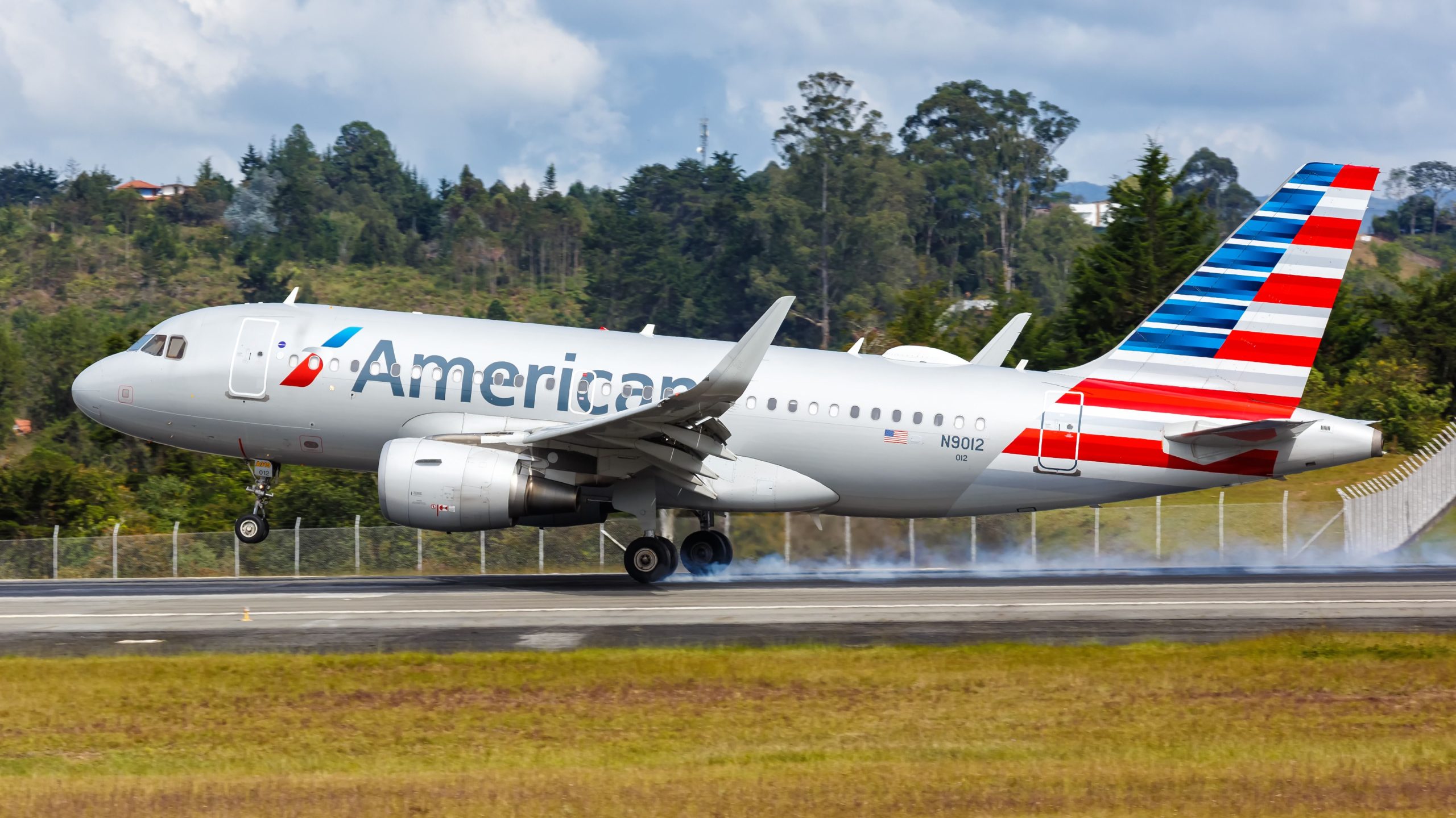 アメリカン航空は、エアバスA319からシートバック画面を削除しますか？