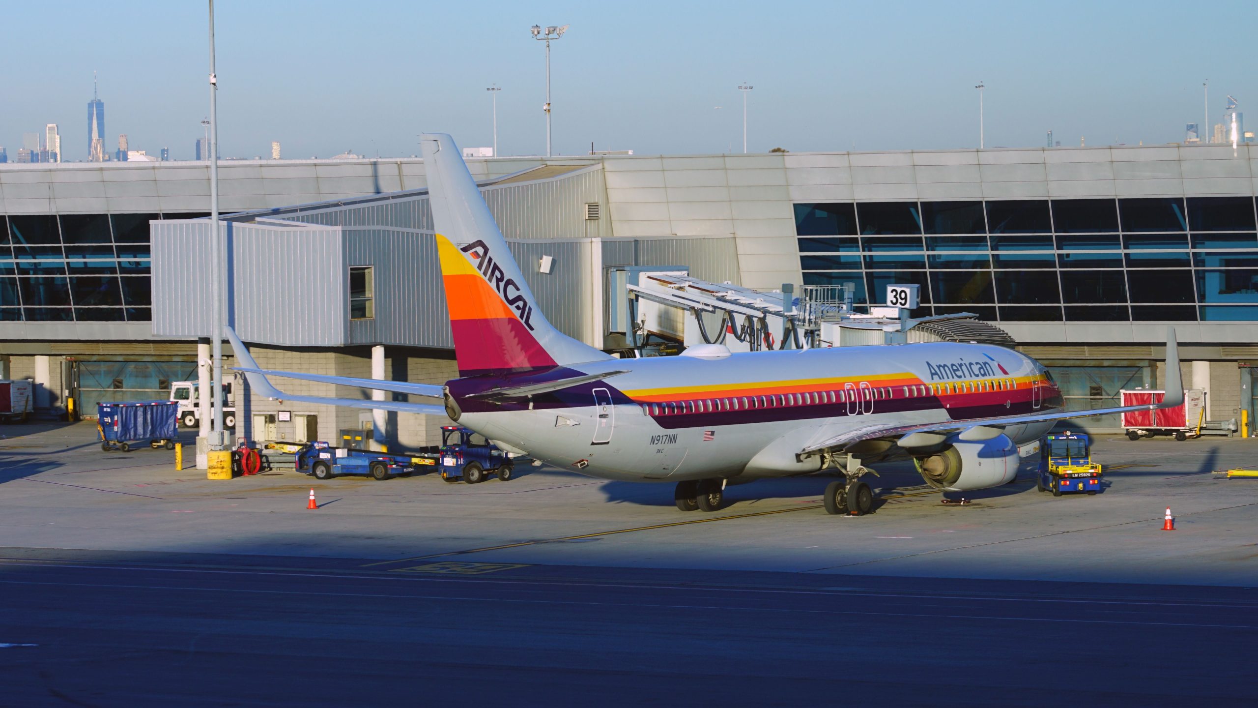 FlightAwareは、データ侵害後に社会保障番号の暴露の可能性があります