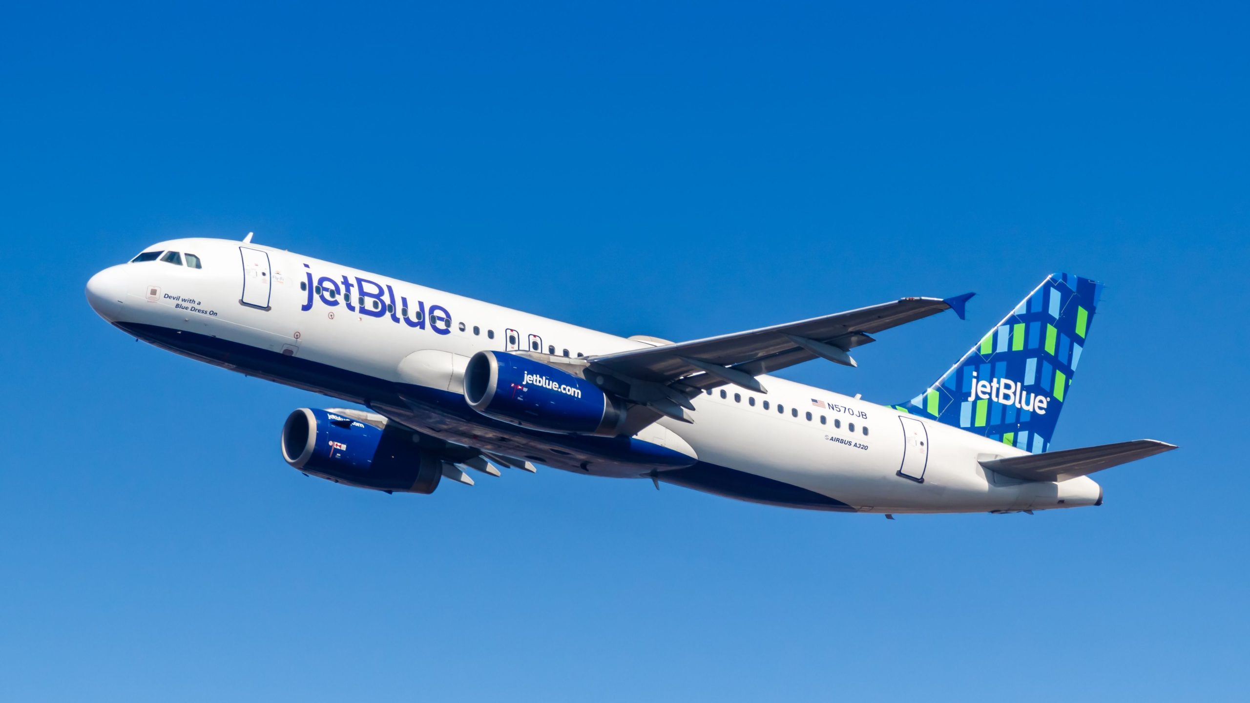 JetBlueの新しく発表されたアメニティキットの内部を見てください