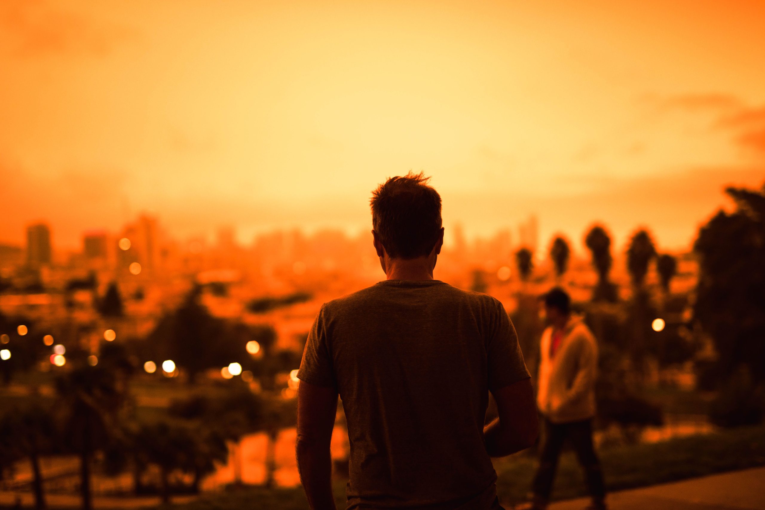 南カリフォルニアの住民は、来週予想されるより多くの火災の天気に先立ち、「避難疲労」を経験します