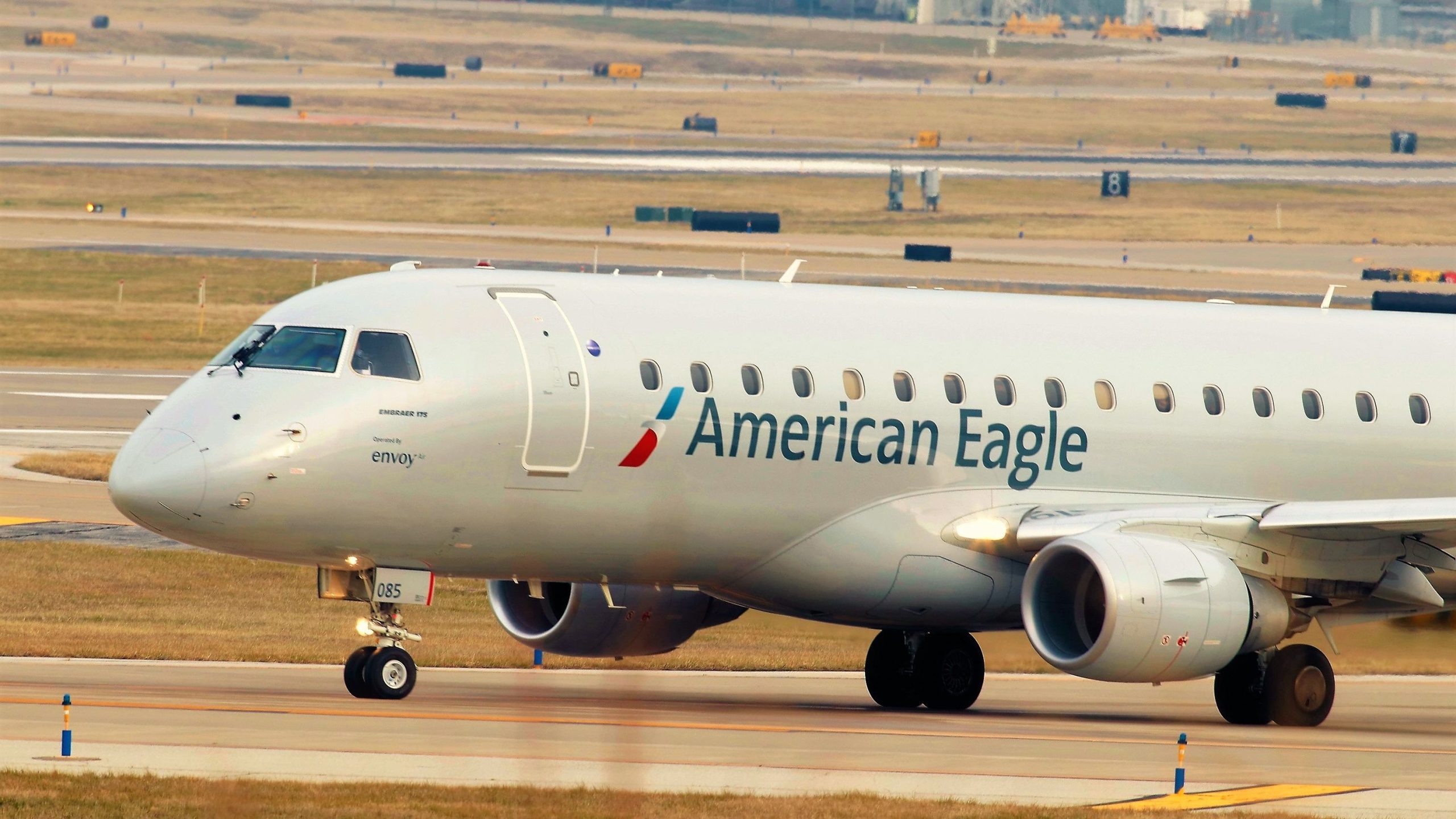 NTSBリリースEnvoy Air Embraer E170乱流事件の最終報告書は、乗組員に重傷を負いました