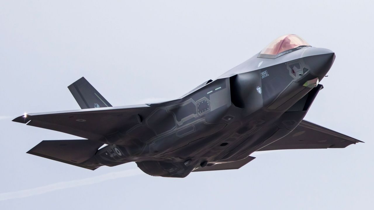 トランプヴァンス政権の下で米国空軍にはどのような変化がありますか？