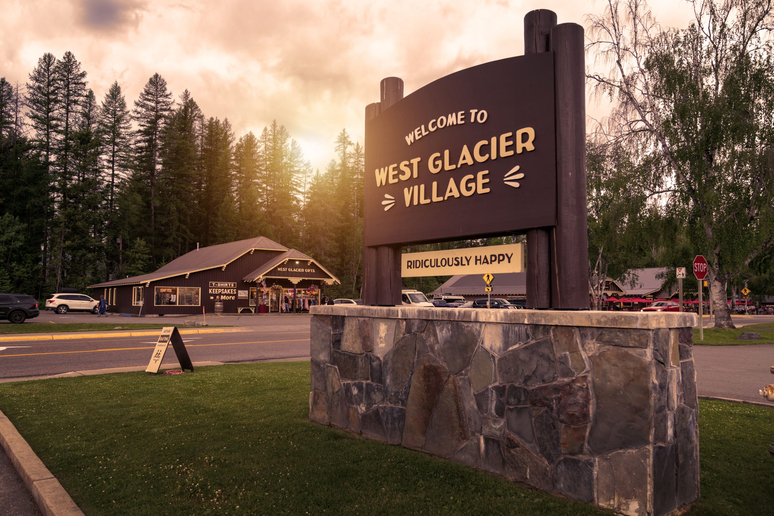 これは氷河国立公園からわずか数分の最高の小さな町です
