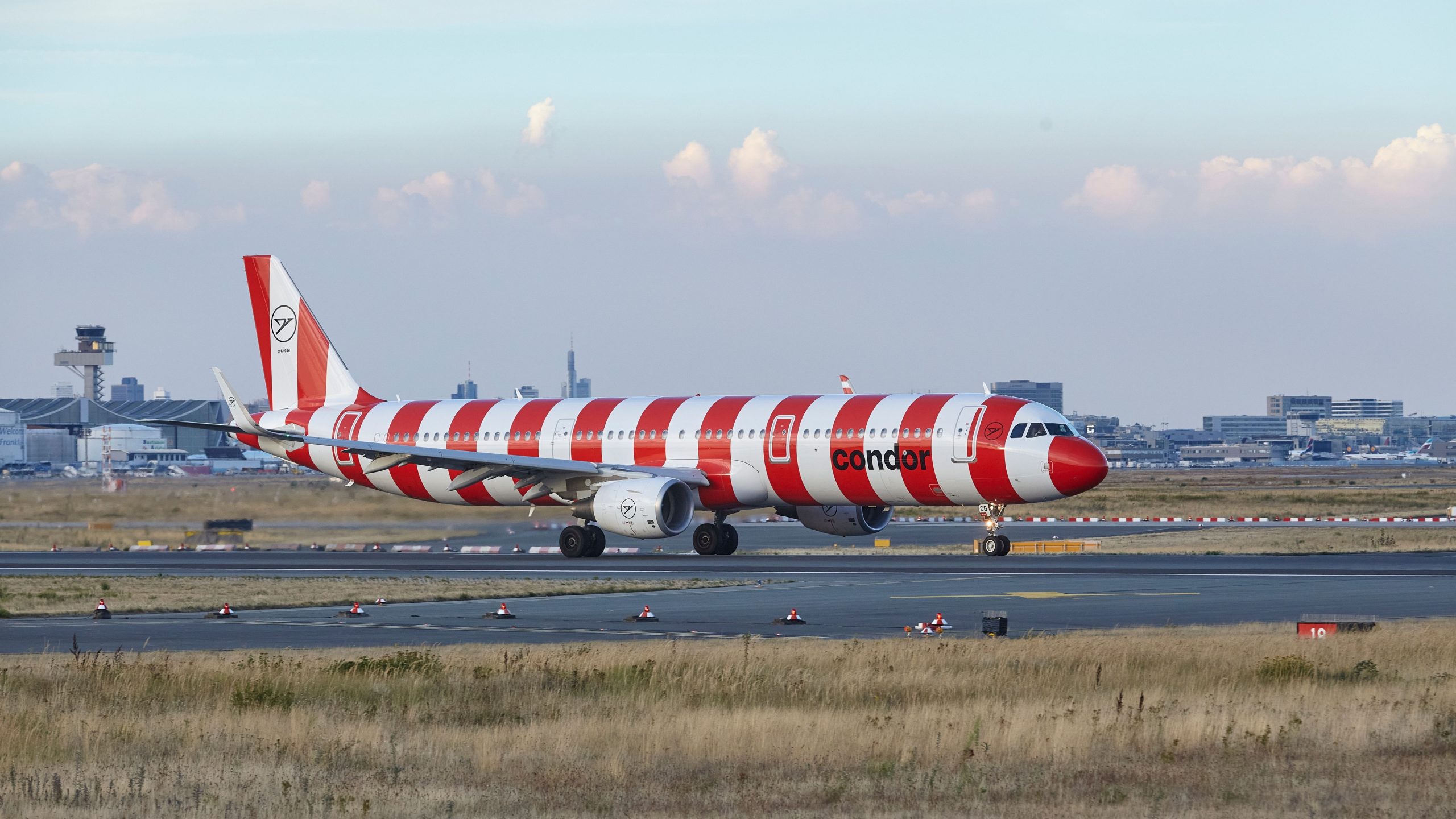 コンドルのエアバス航空機のコンポーネントサポートを提供するLufthansa Technik